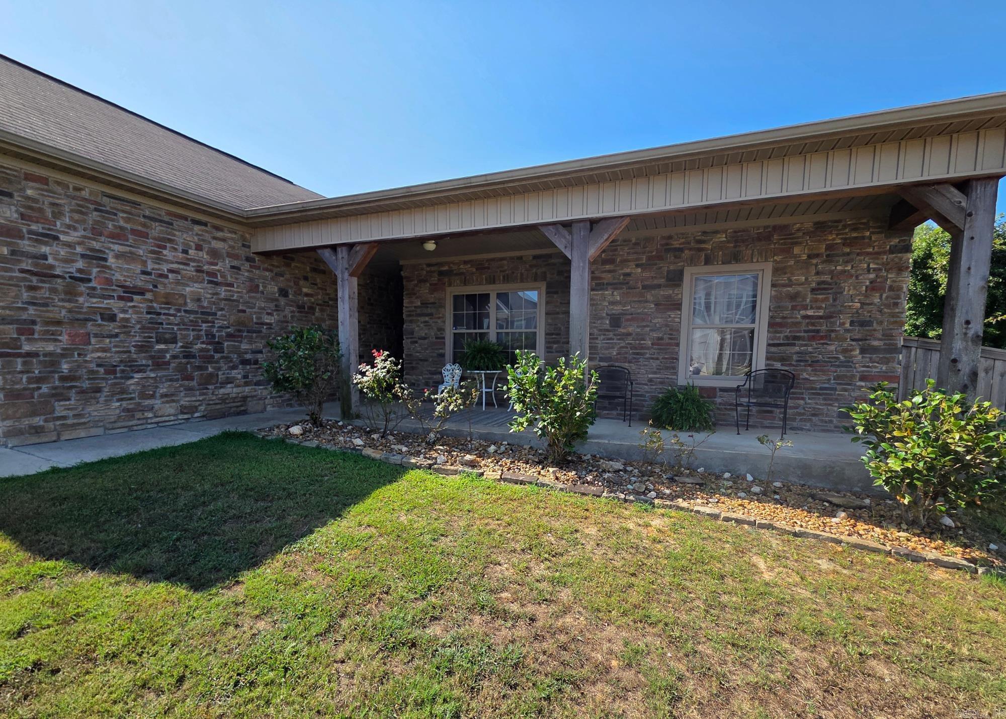 505 Pleasant Ridge  Benton, AR