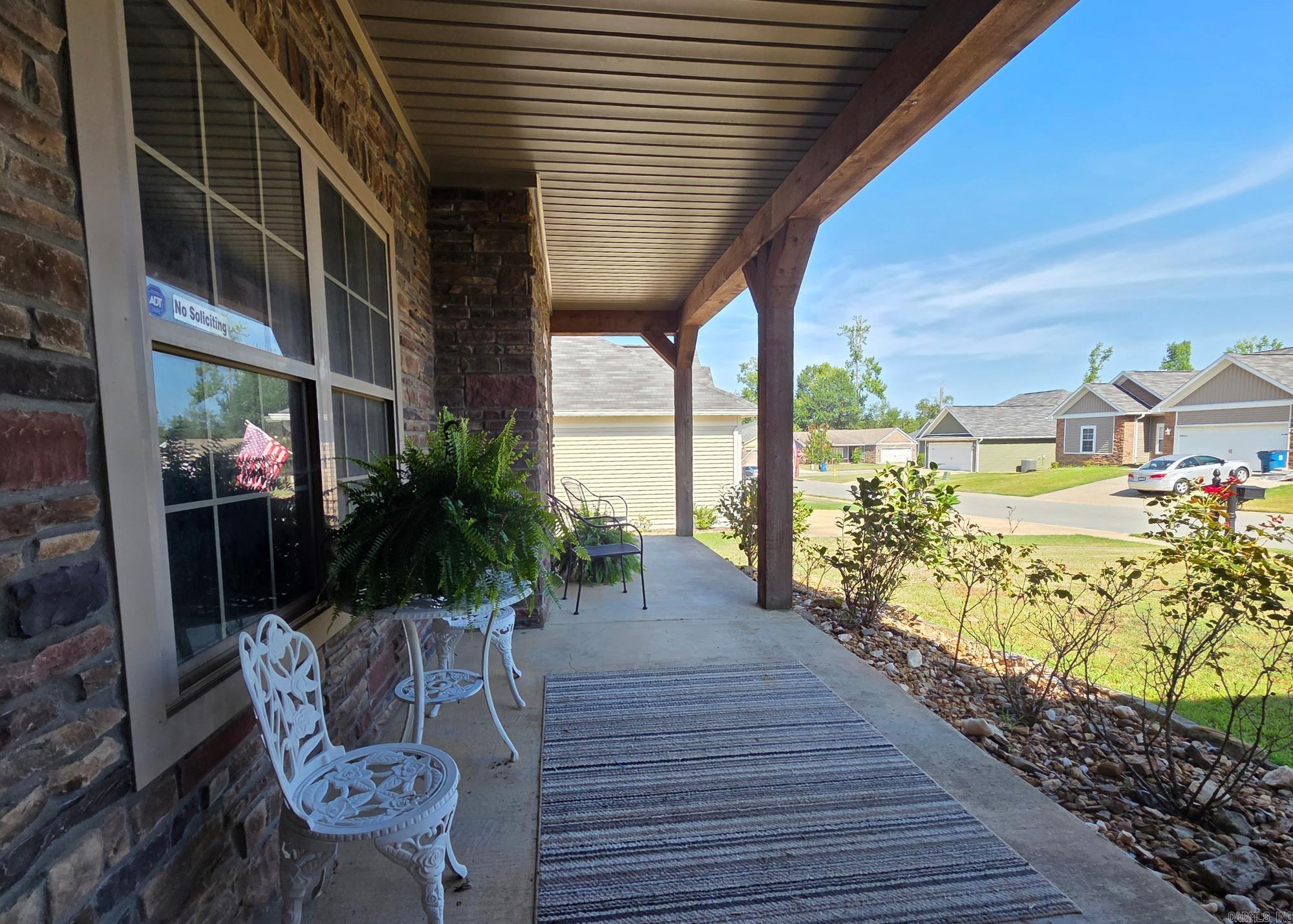 505 Pleasant Ridge  Benton, AR