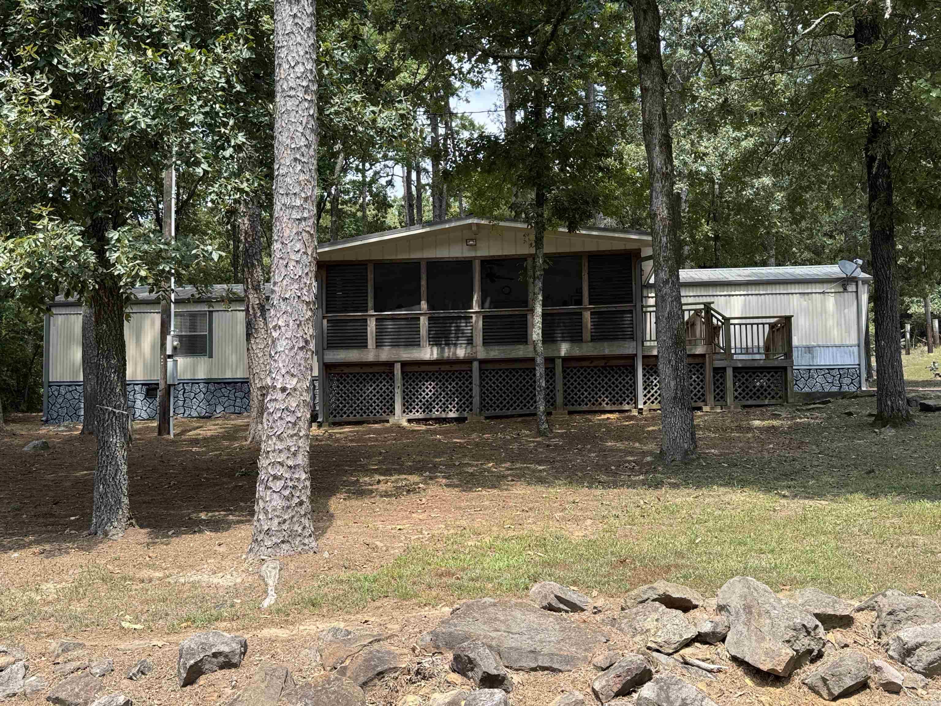 1950 Northshore  Greers Ferry, AR