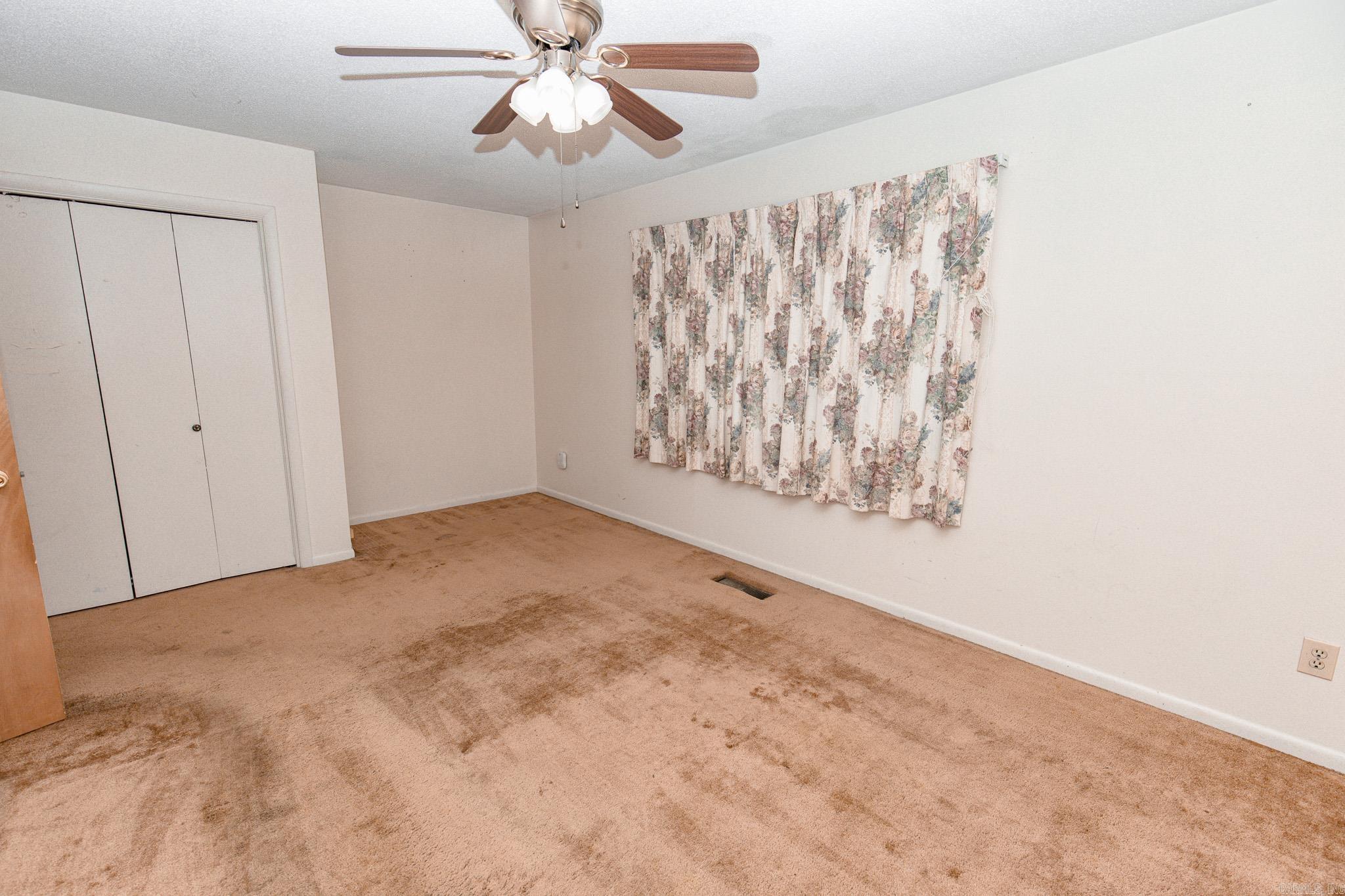 1000 N Arch  Sheridan, AR