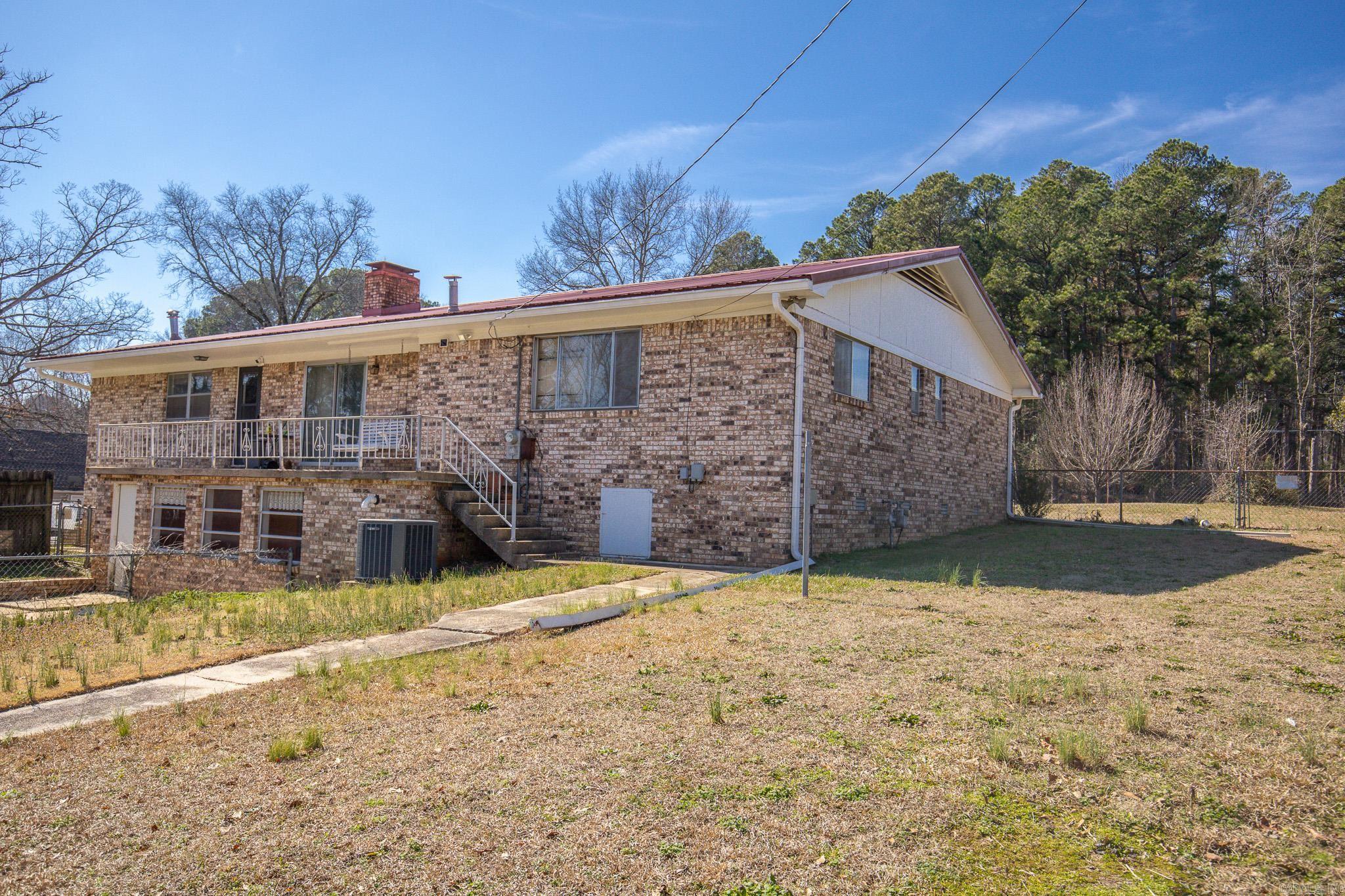1000 N Arch  Sheridan, AR