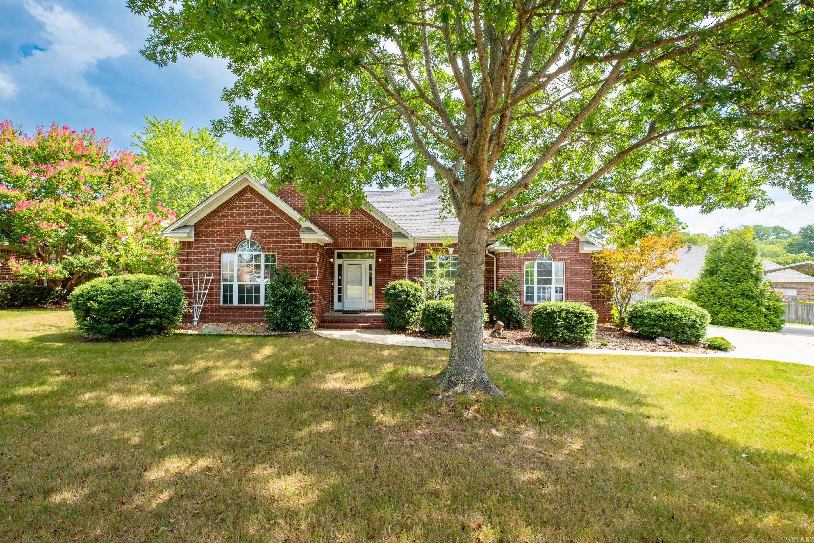 27  Belle River Circle  Maumelle, AR