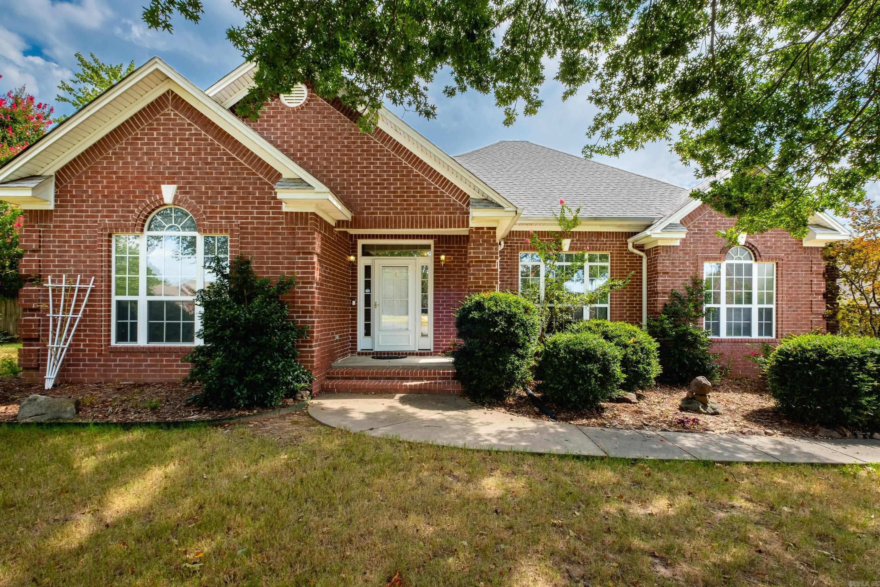 27 Belle River Circle  Maumelle, AR