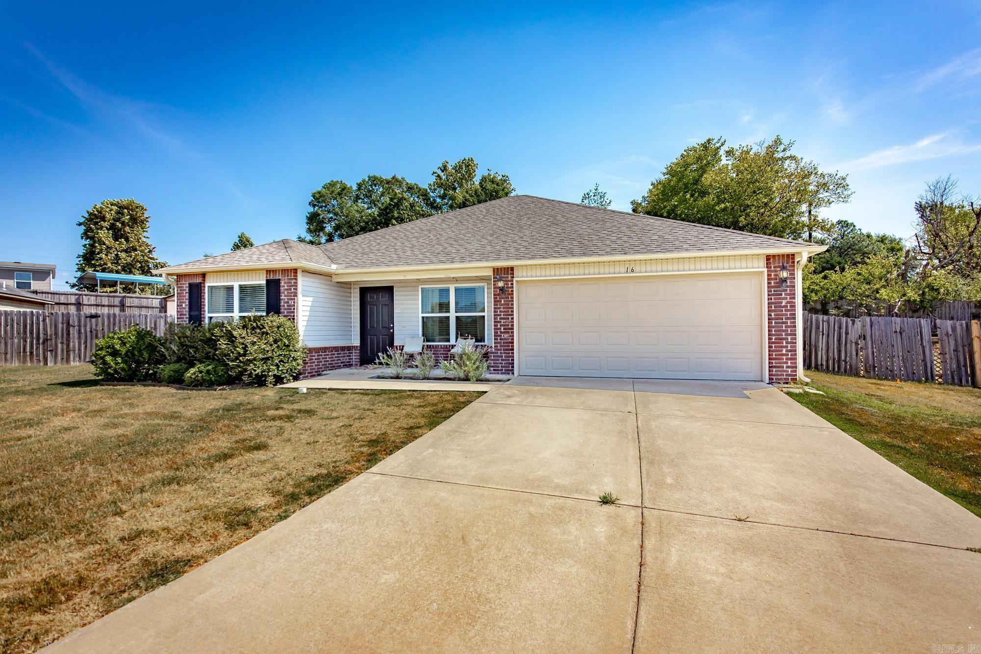 16  Oakland  Austin, AR