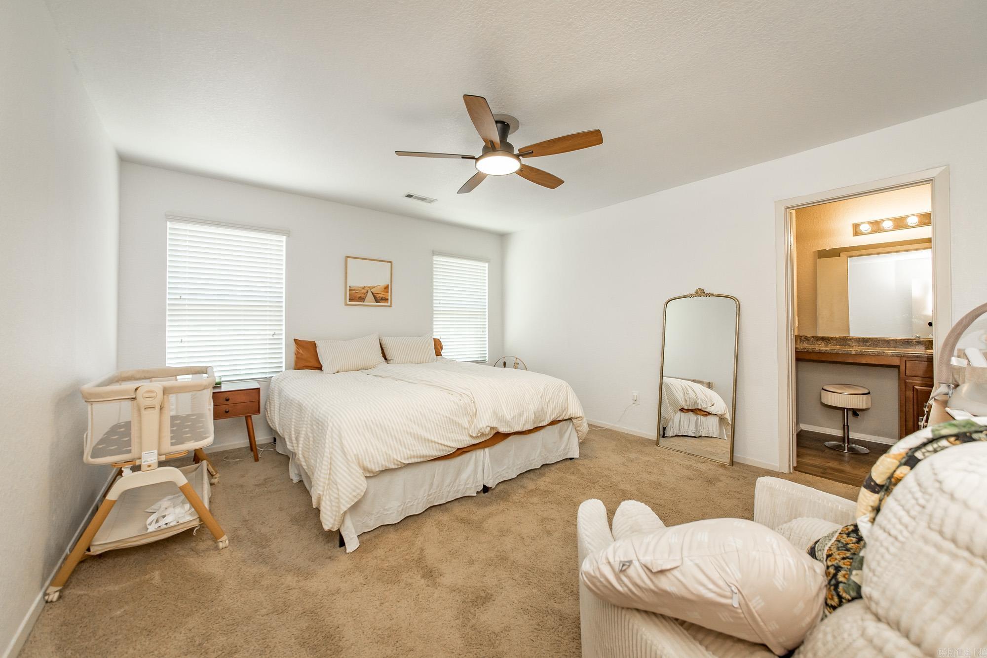16 Oakland  Austin, AR
