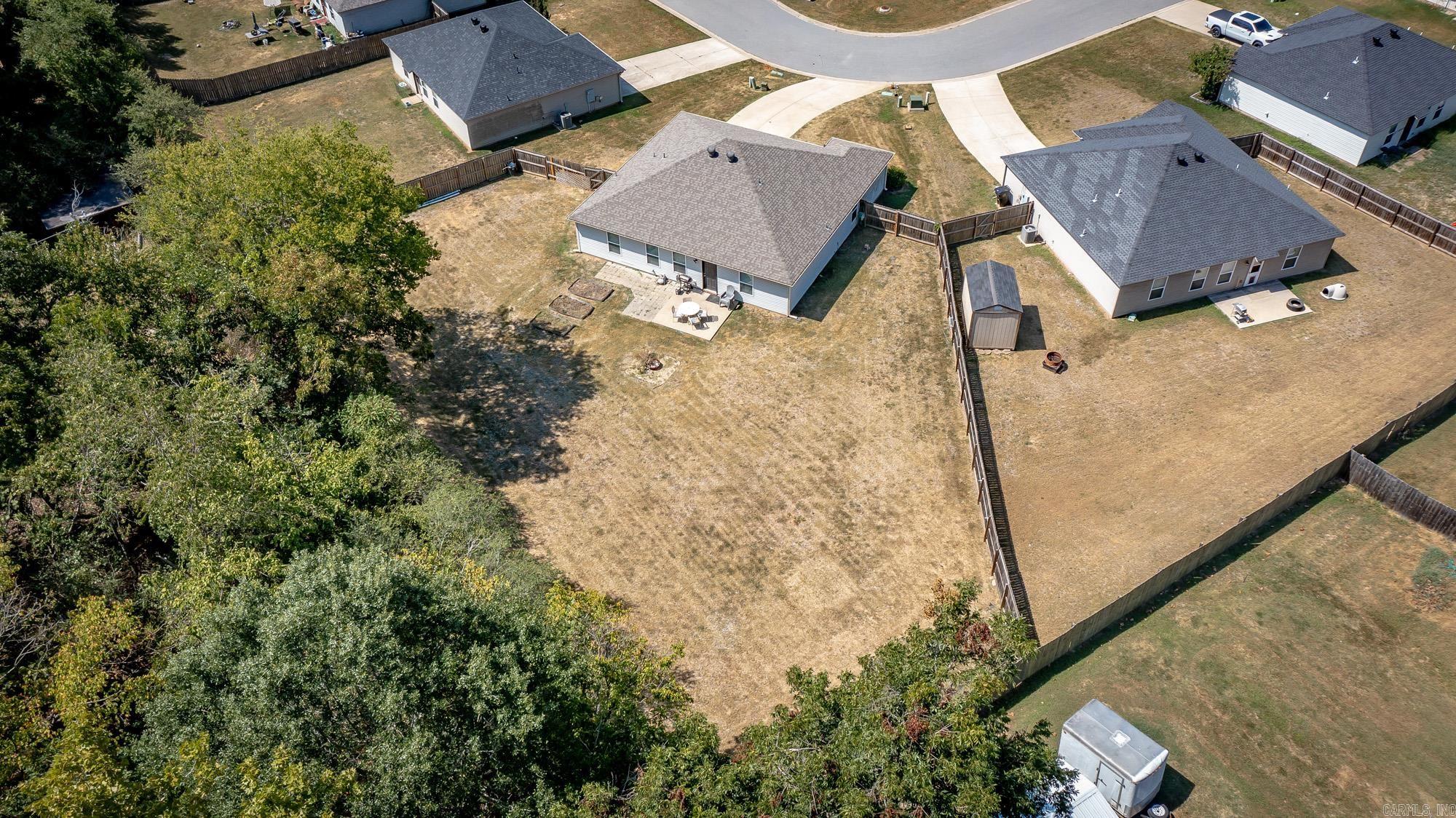 16 Oakland  Austin, AR