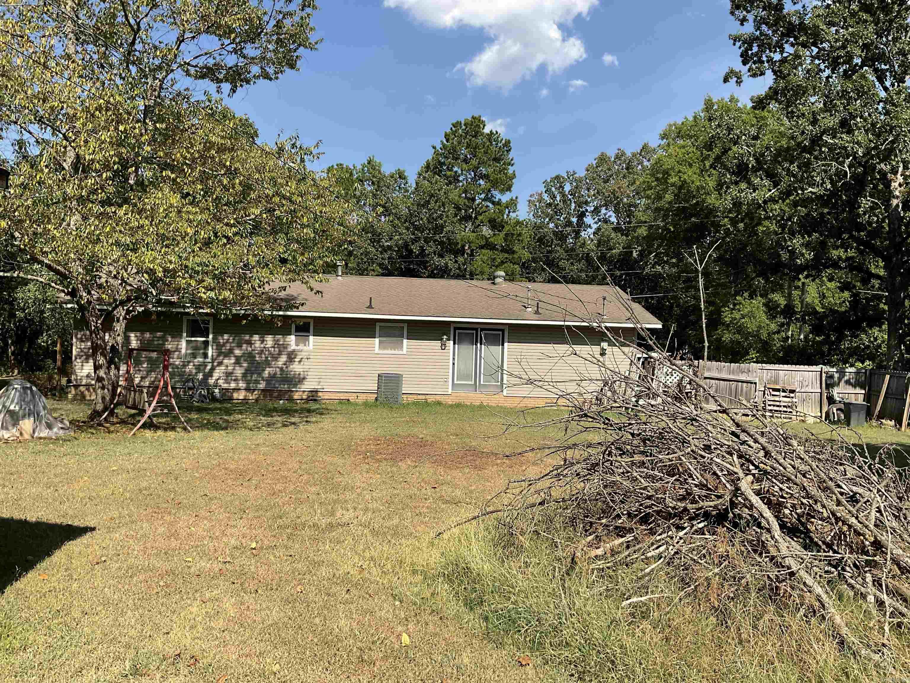 345 Terry  Clinton, AR