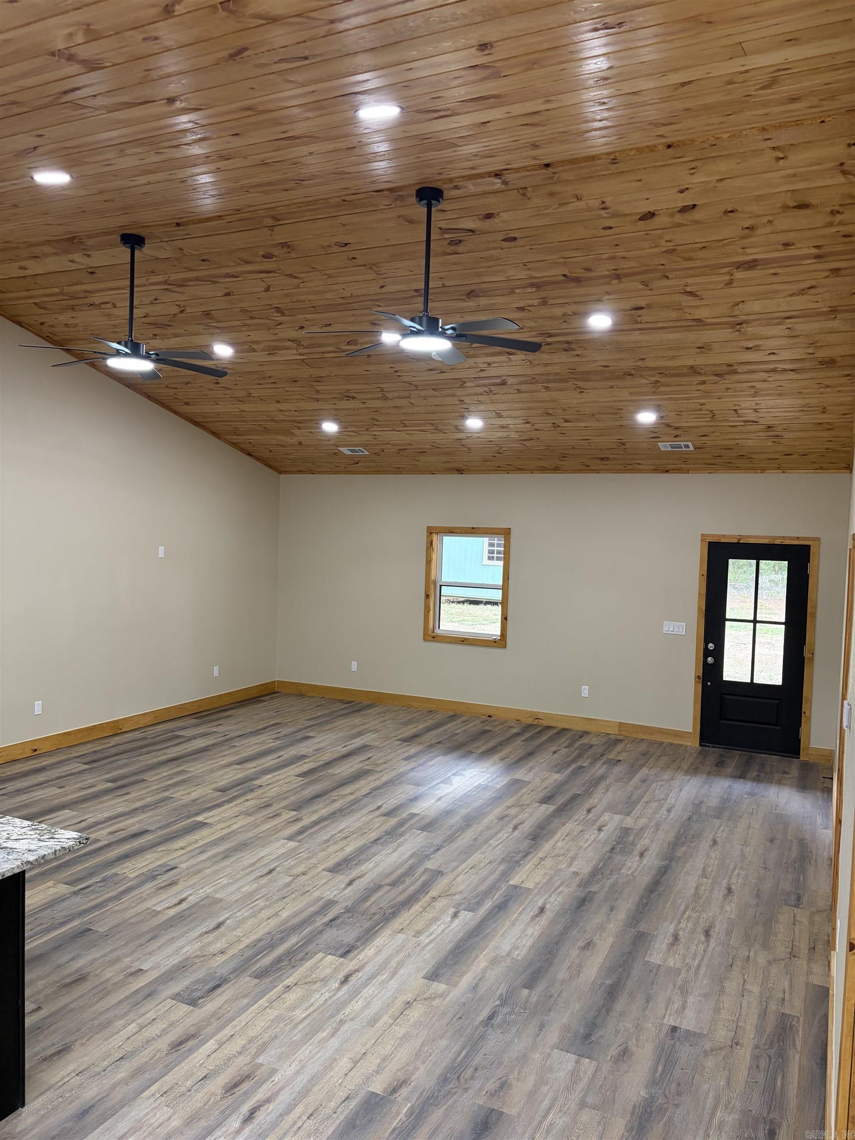 5618 Byron Road Salem, AR 72576