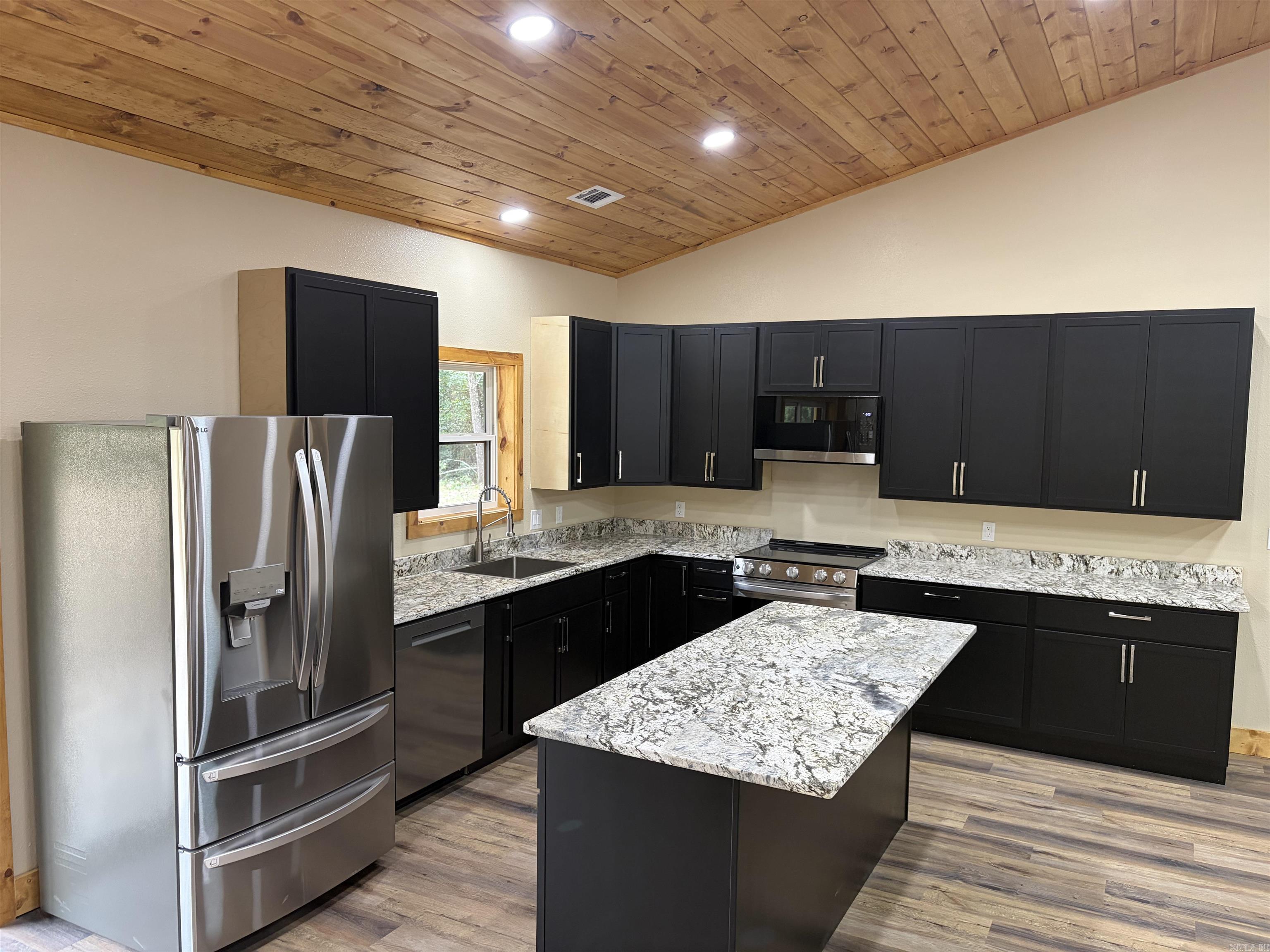 5618 Byron Road  Salem, AR