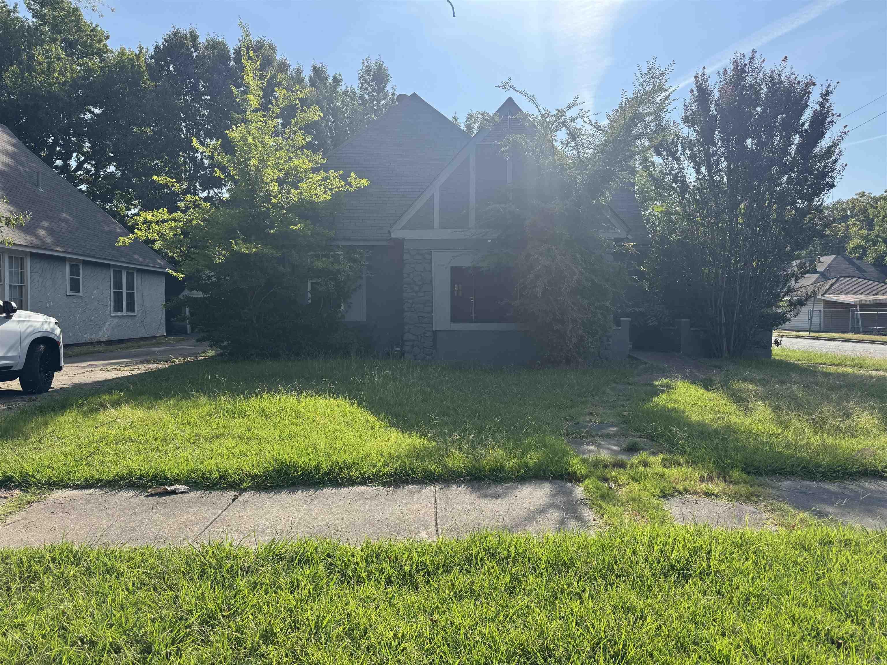 2625 S Linden  Pine Bluff, AR