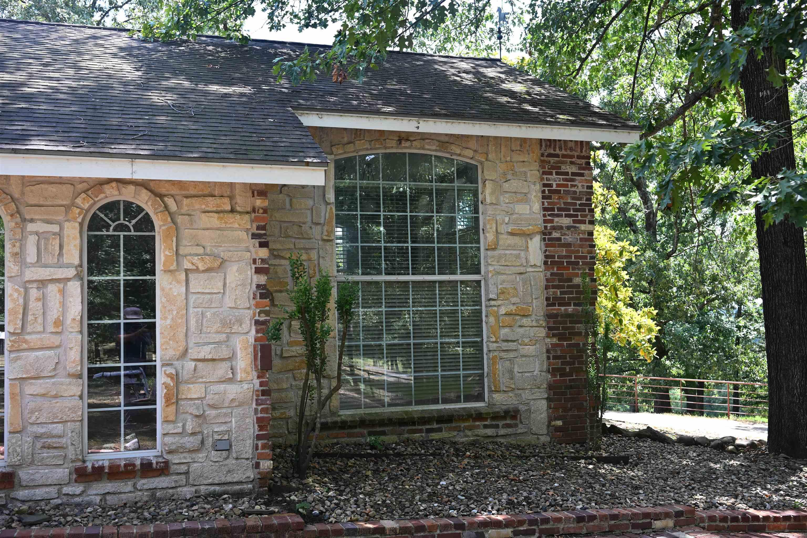 115 Bingham  De Queen, AR