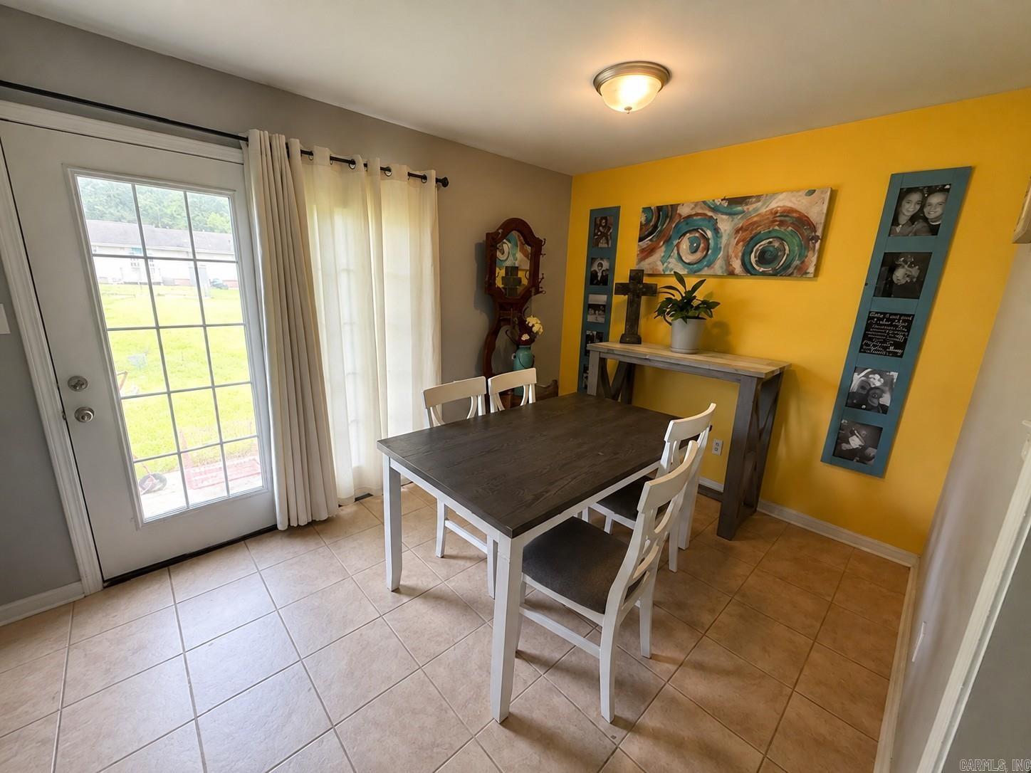 17 Robin Drive  Sheridan, AR