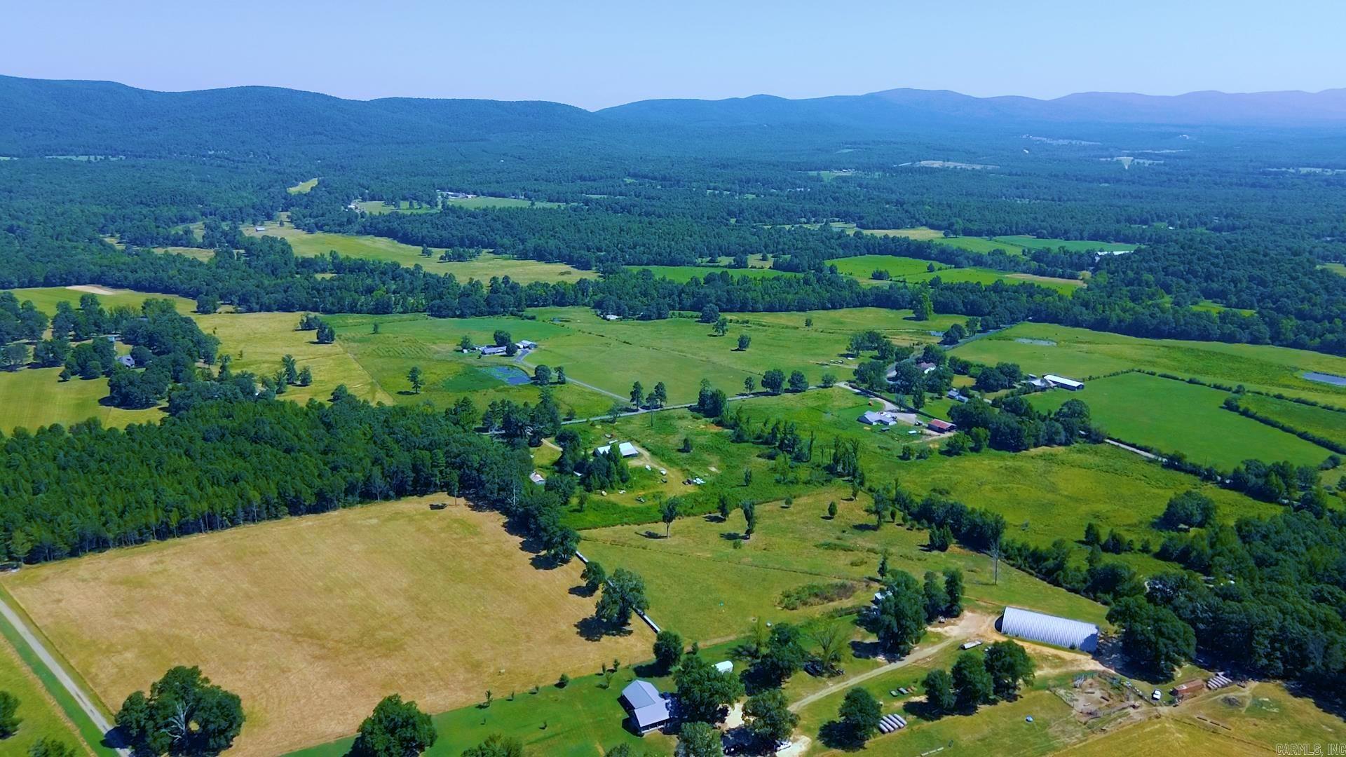 228 Polk Road 188  Mena, AR