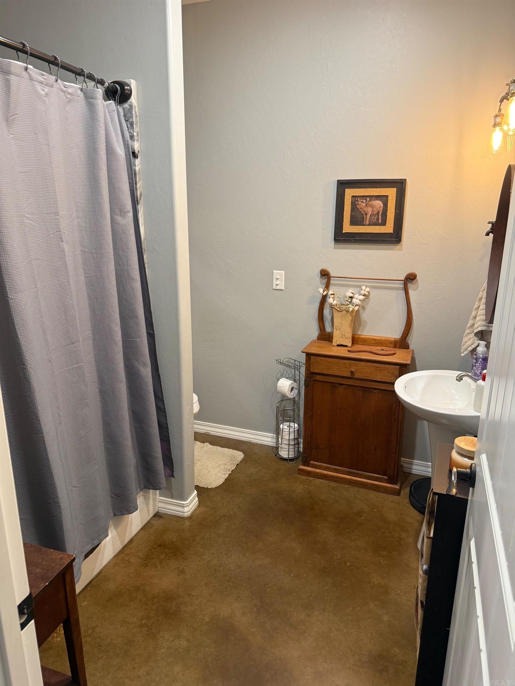 228 Polk Road 188  Mena, AR
