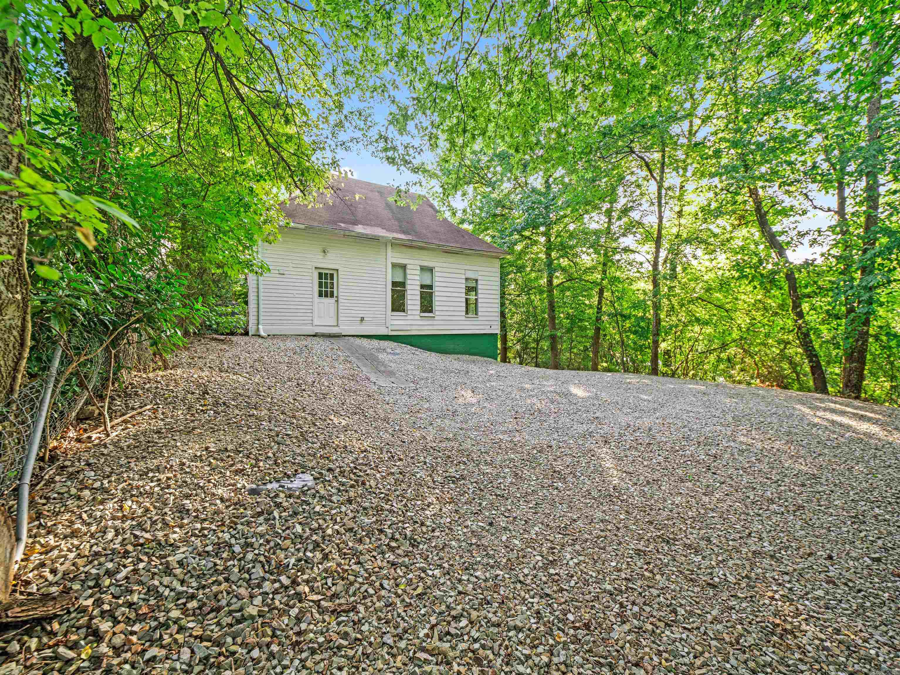115 EDDY  Hot Springs, AR