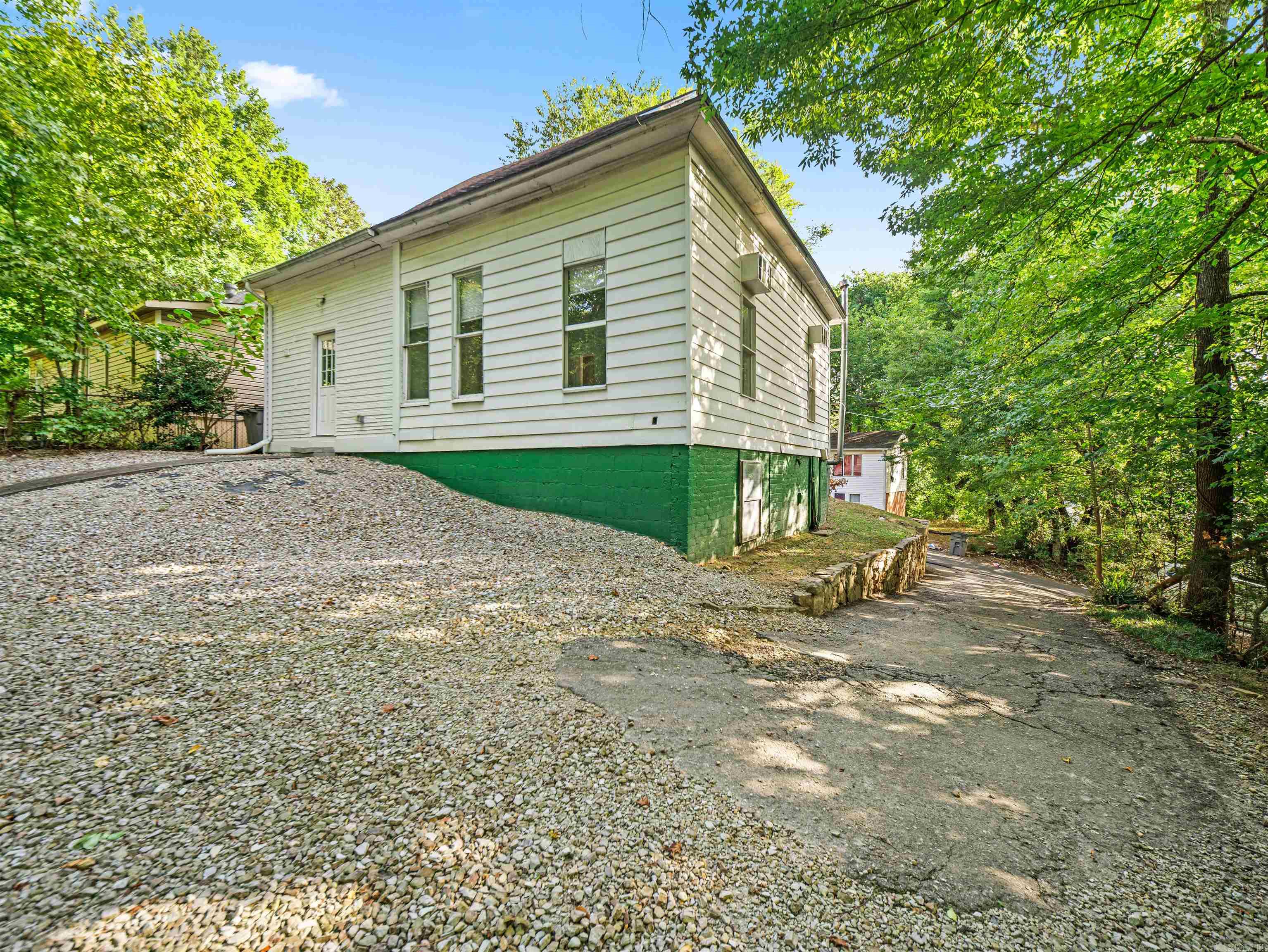 115 EDDY  Hot Springs, AR