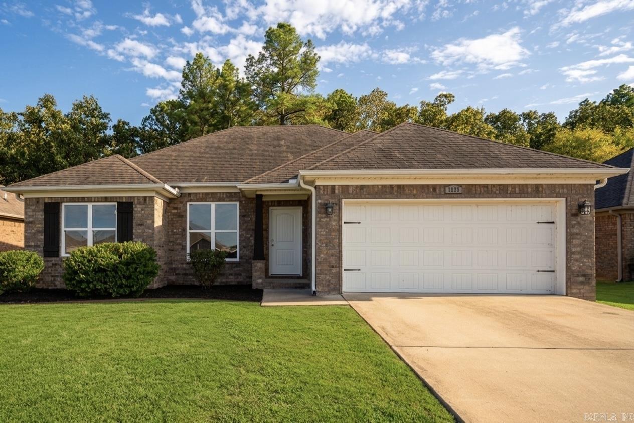 1325  Acuff  Conway, AR