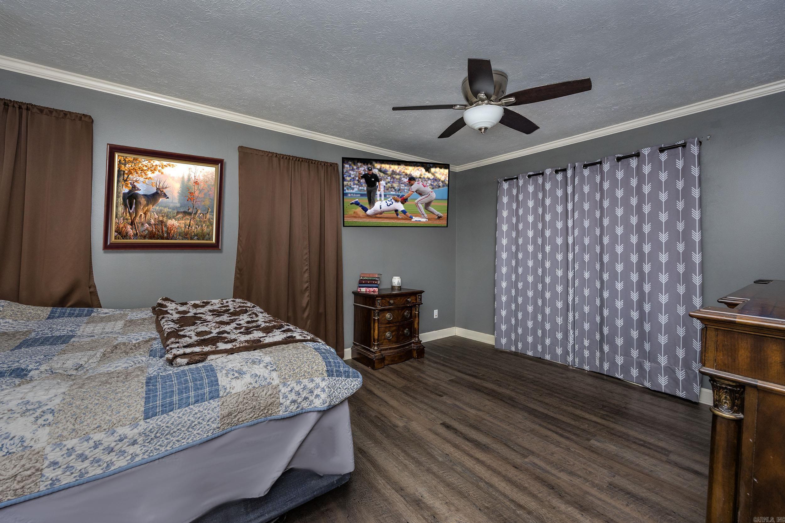3 Shaun  Mayflower, AR