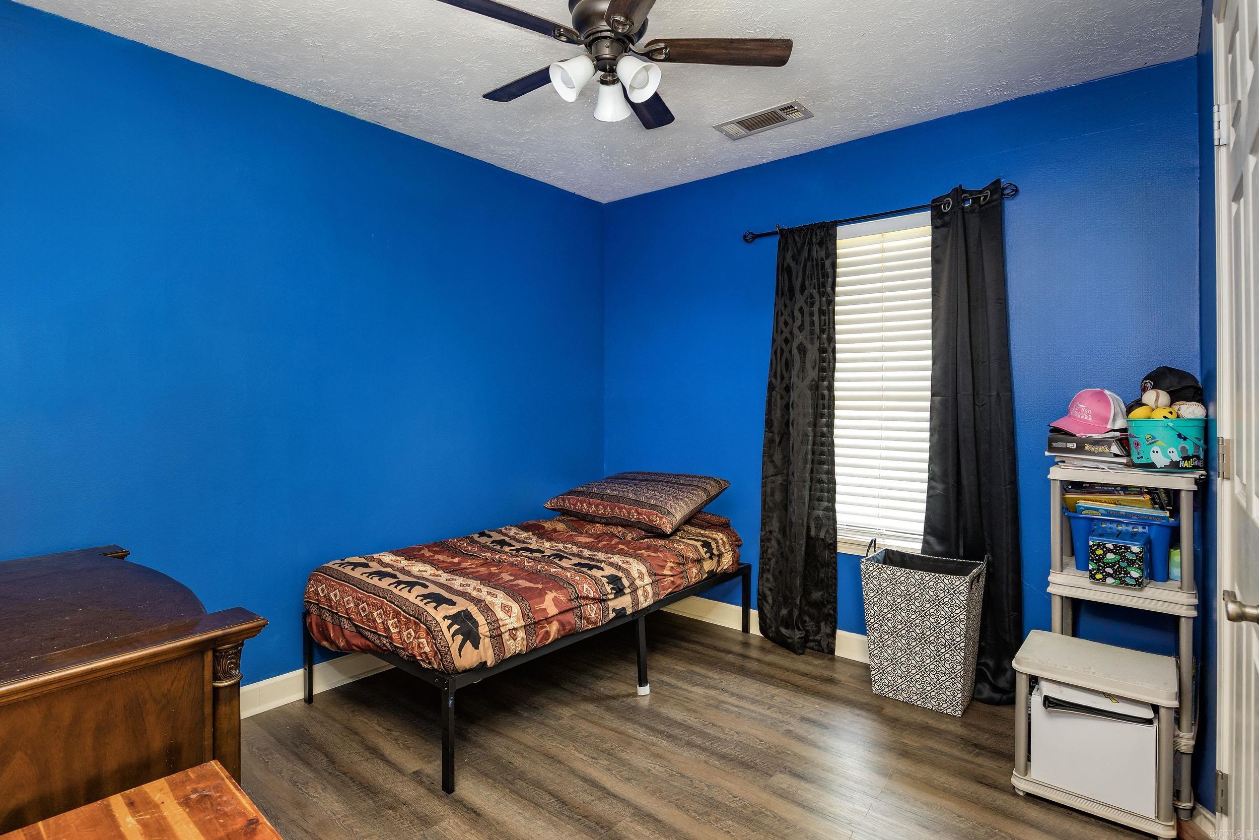 3 Shaun  Mayflower, AR