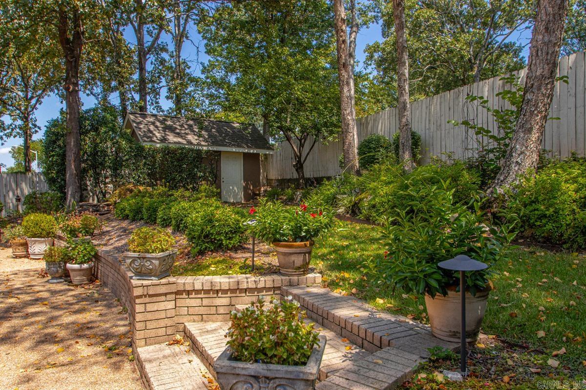 2704 Calico Creek  North Little Rock, AR