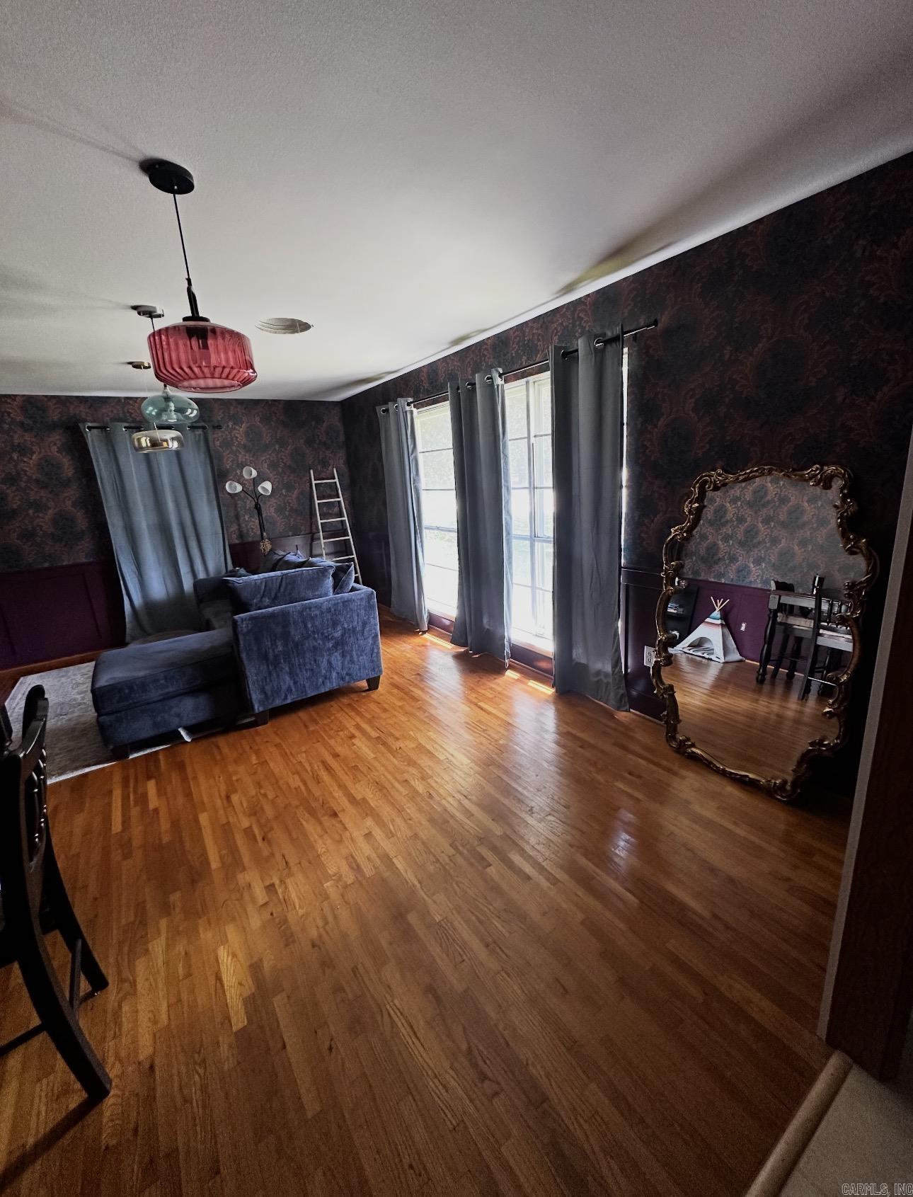 805 Newcomb  Benton, AR