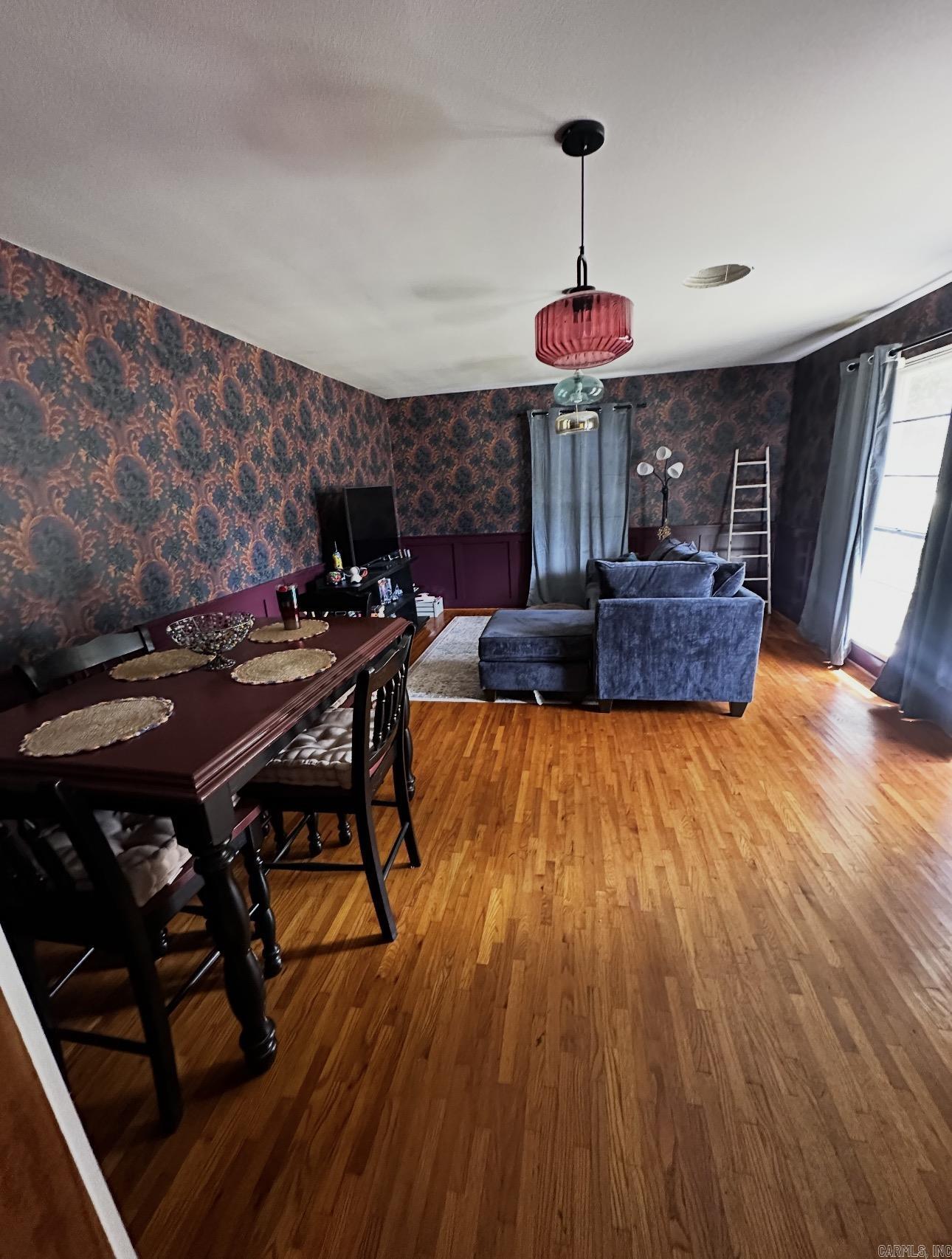 805 Newcomb  Benton, AR