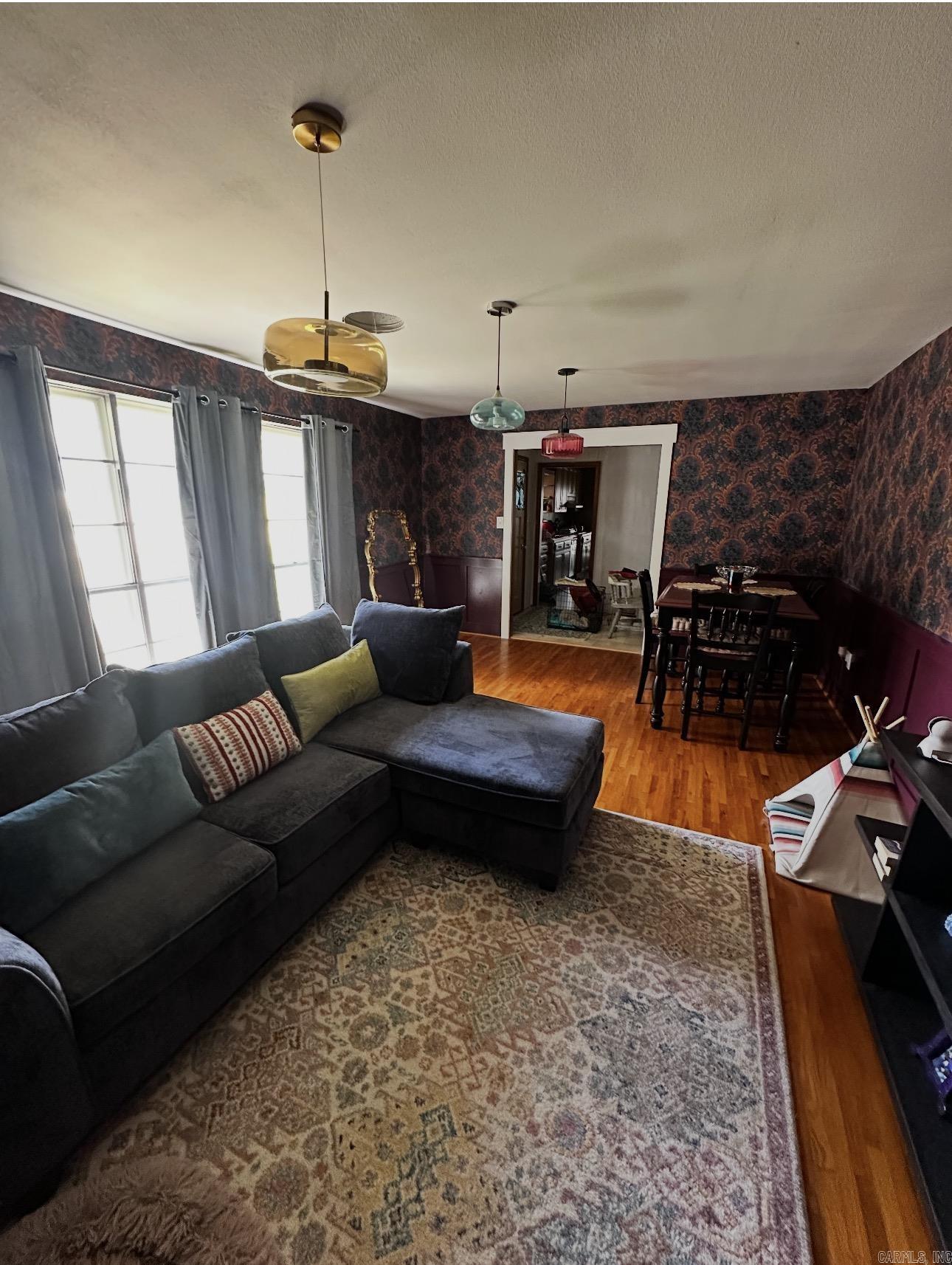 805 Newcomb  Benton, AR