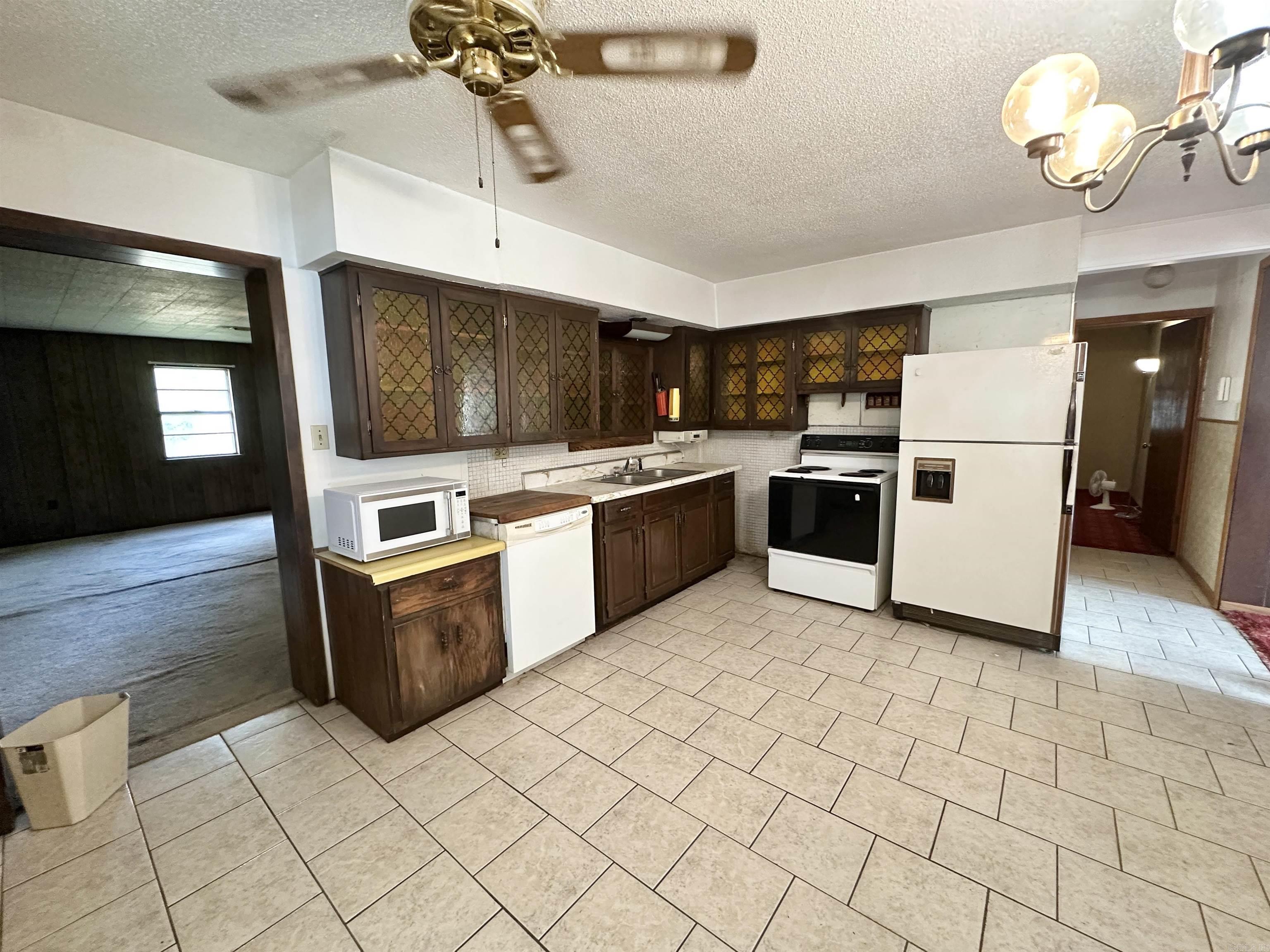 2404 Boydston St.  Jonesboro, AR