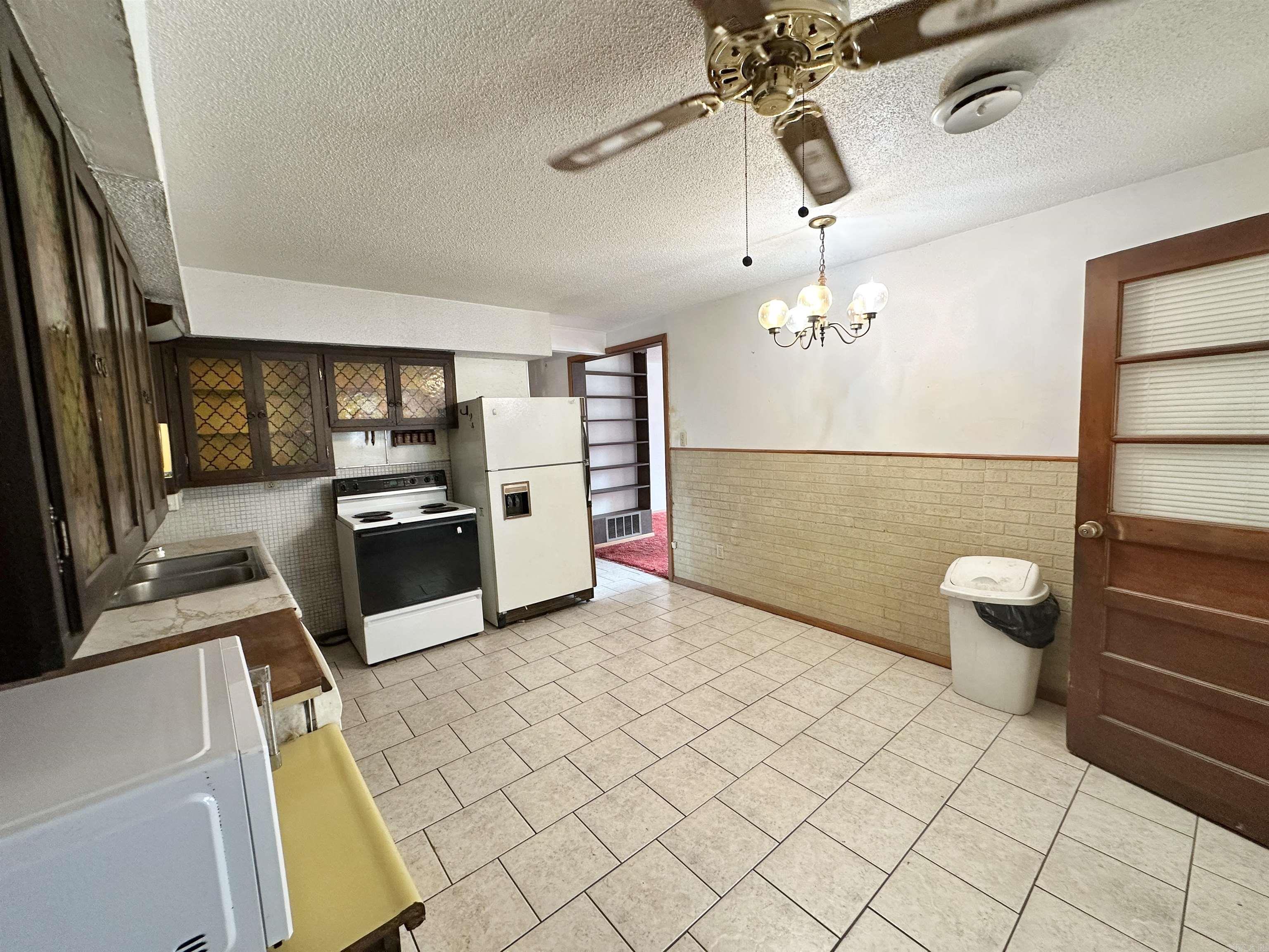 2404 Boydston St.  Jonesboro, AR