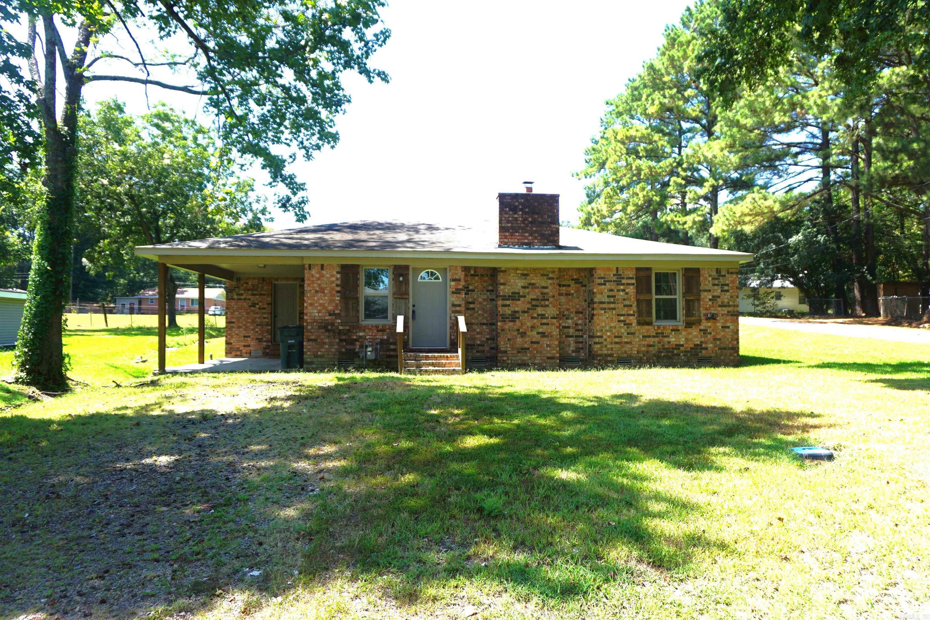 300  Clark ST  Bald Knob, AR
