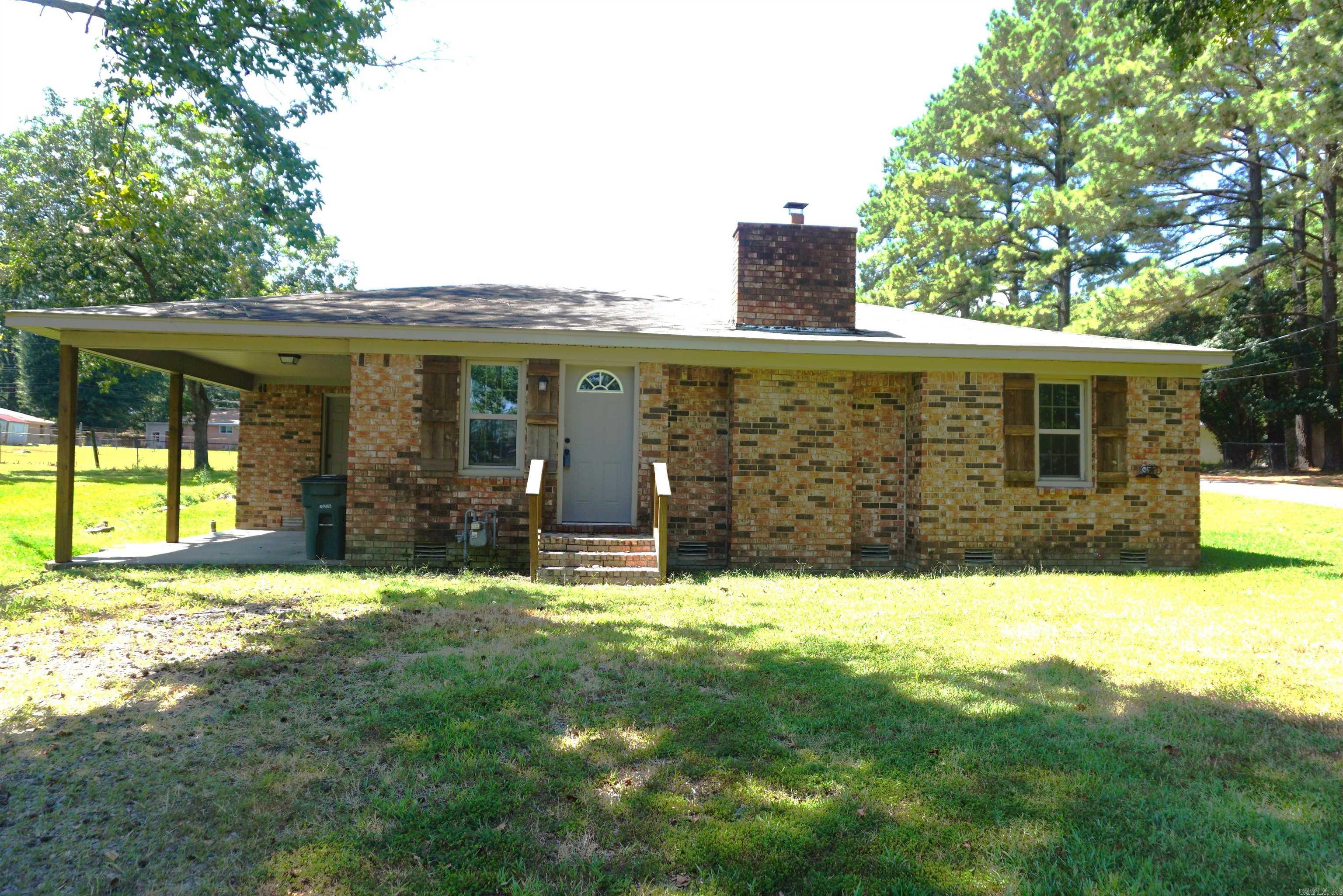 300 Clark ST  Bald Knob, AR