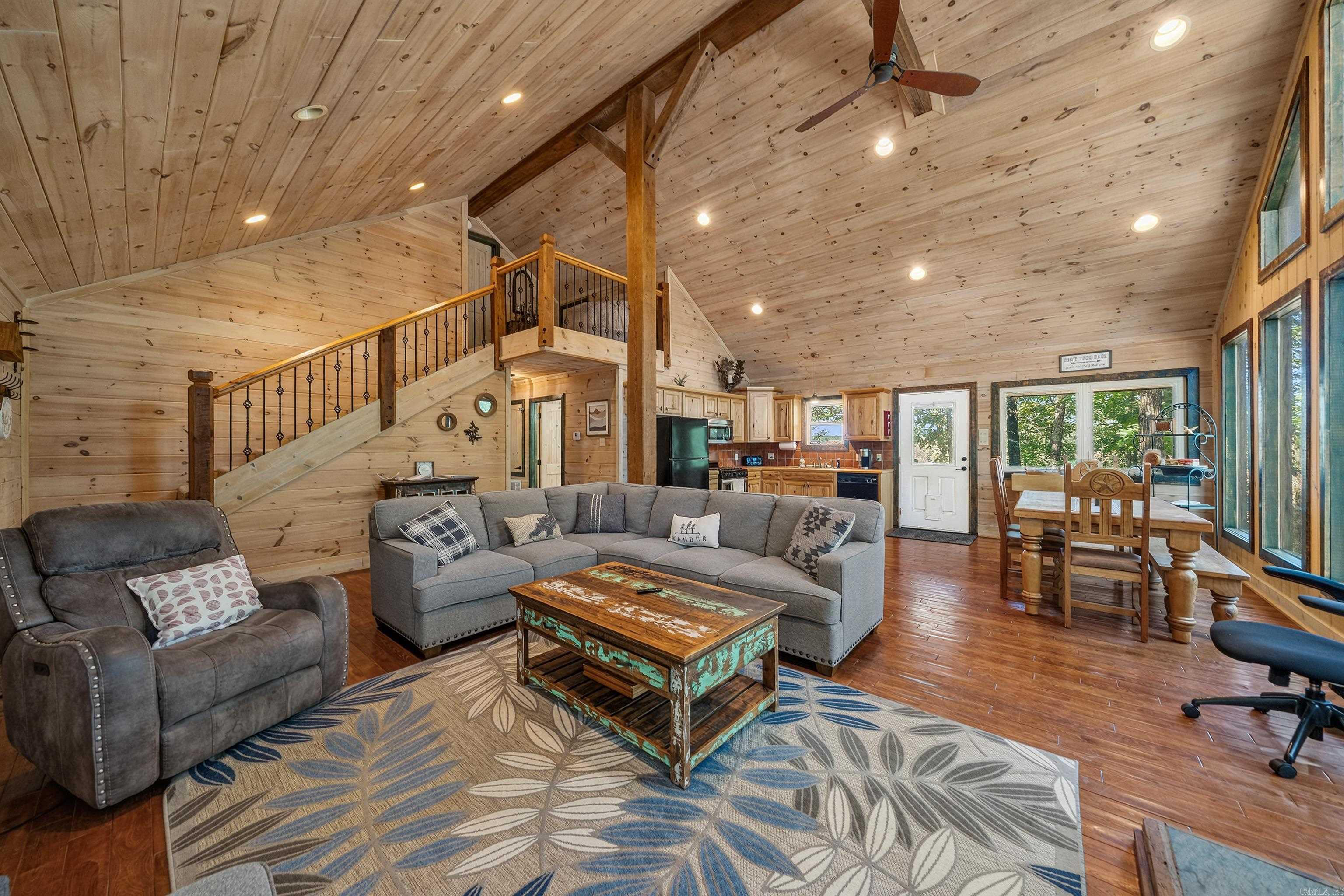 3 Lolas  Glenwood, AR