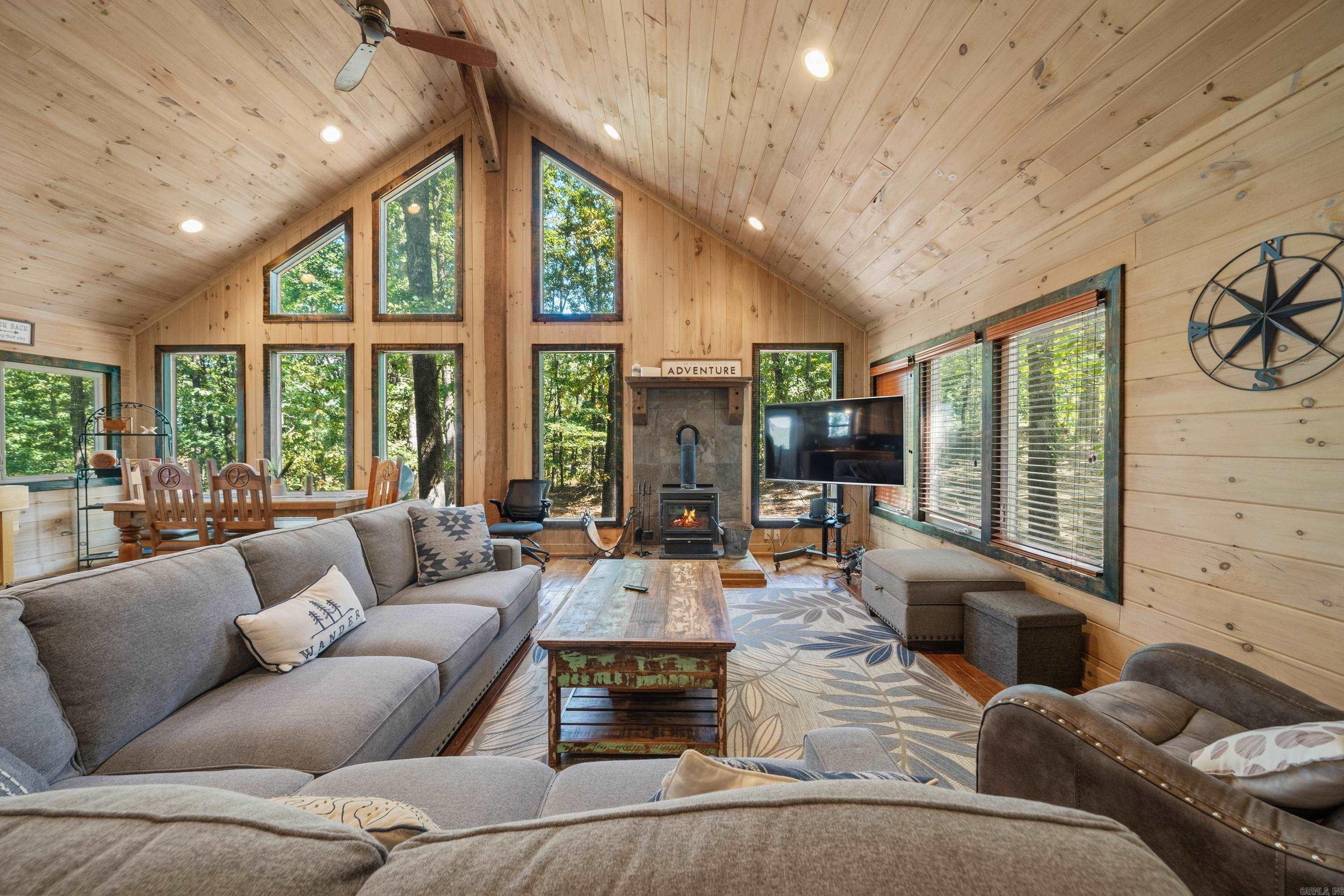 3 Lolas  Glenwood, AR