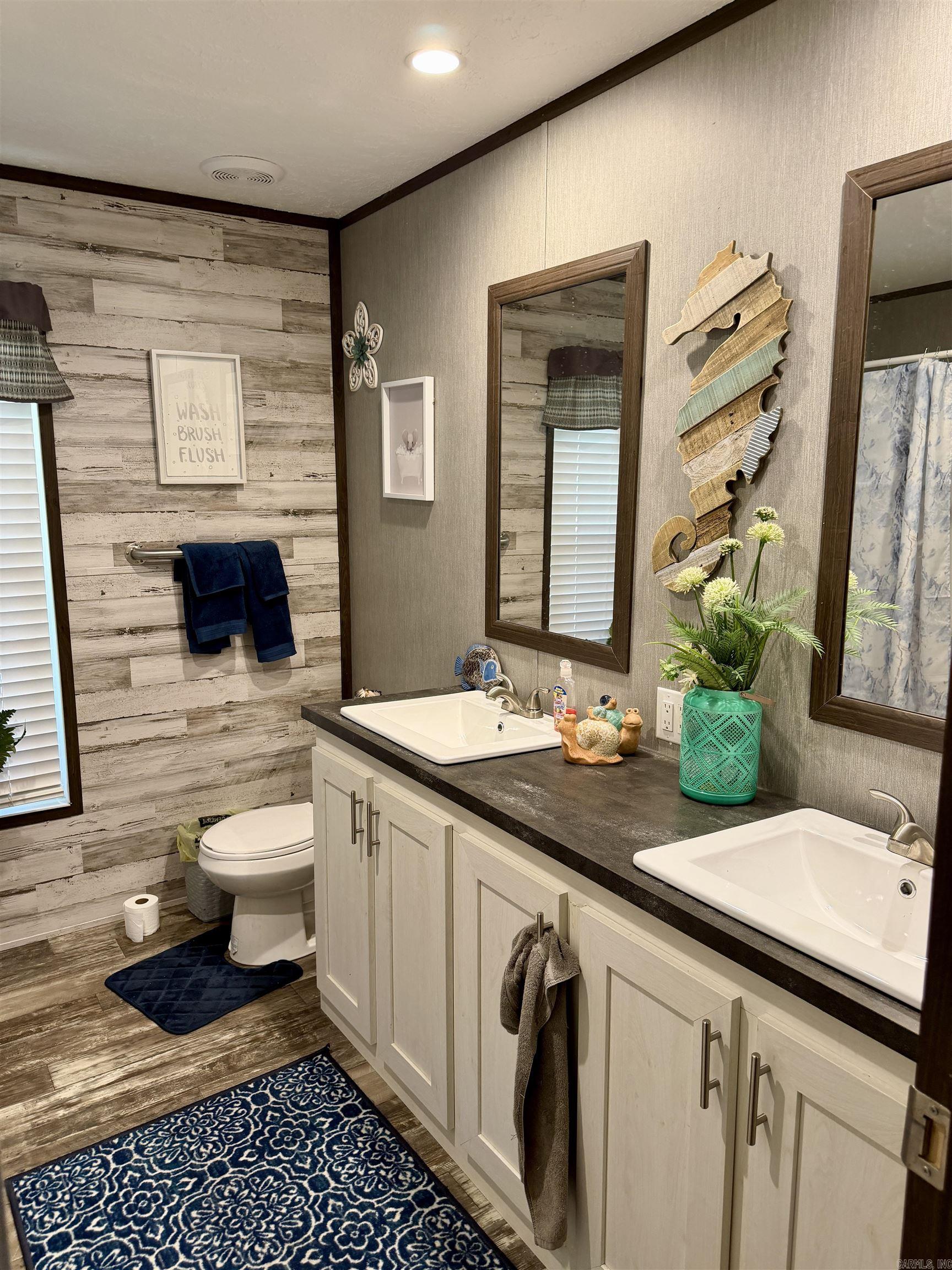 681 County Road 2070  Coal Hill, AR