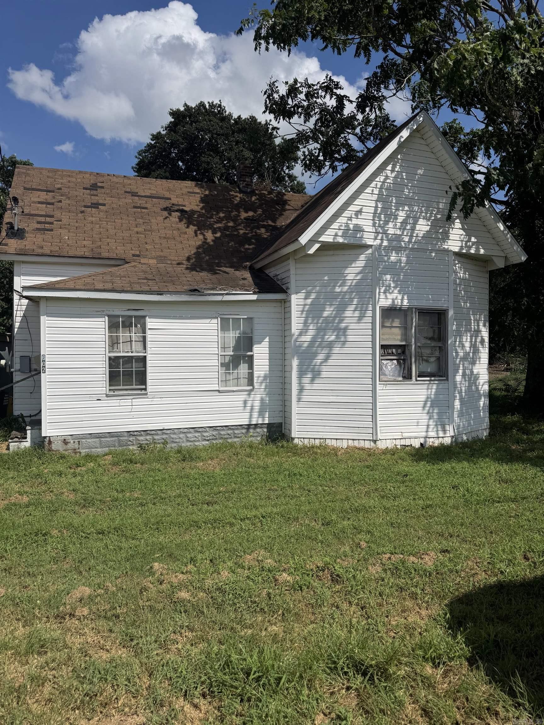 602  Anthony  Kennett, MO