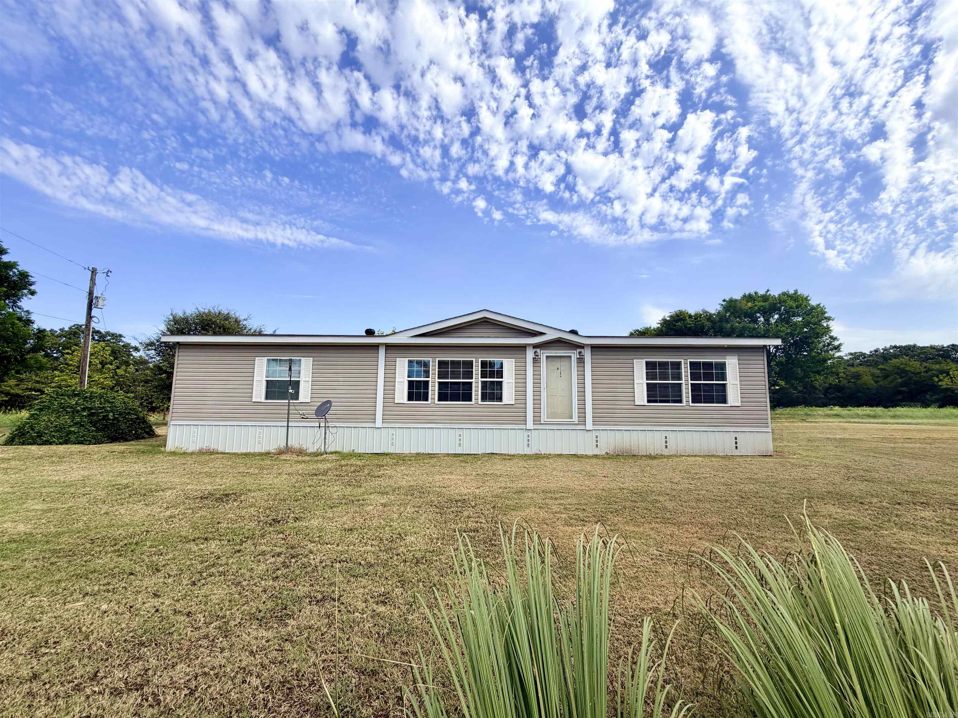 188  Cotton Road  Lockesburg, AR