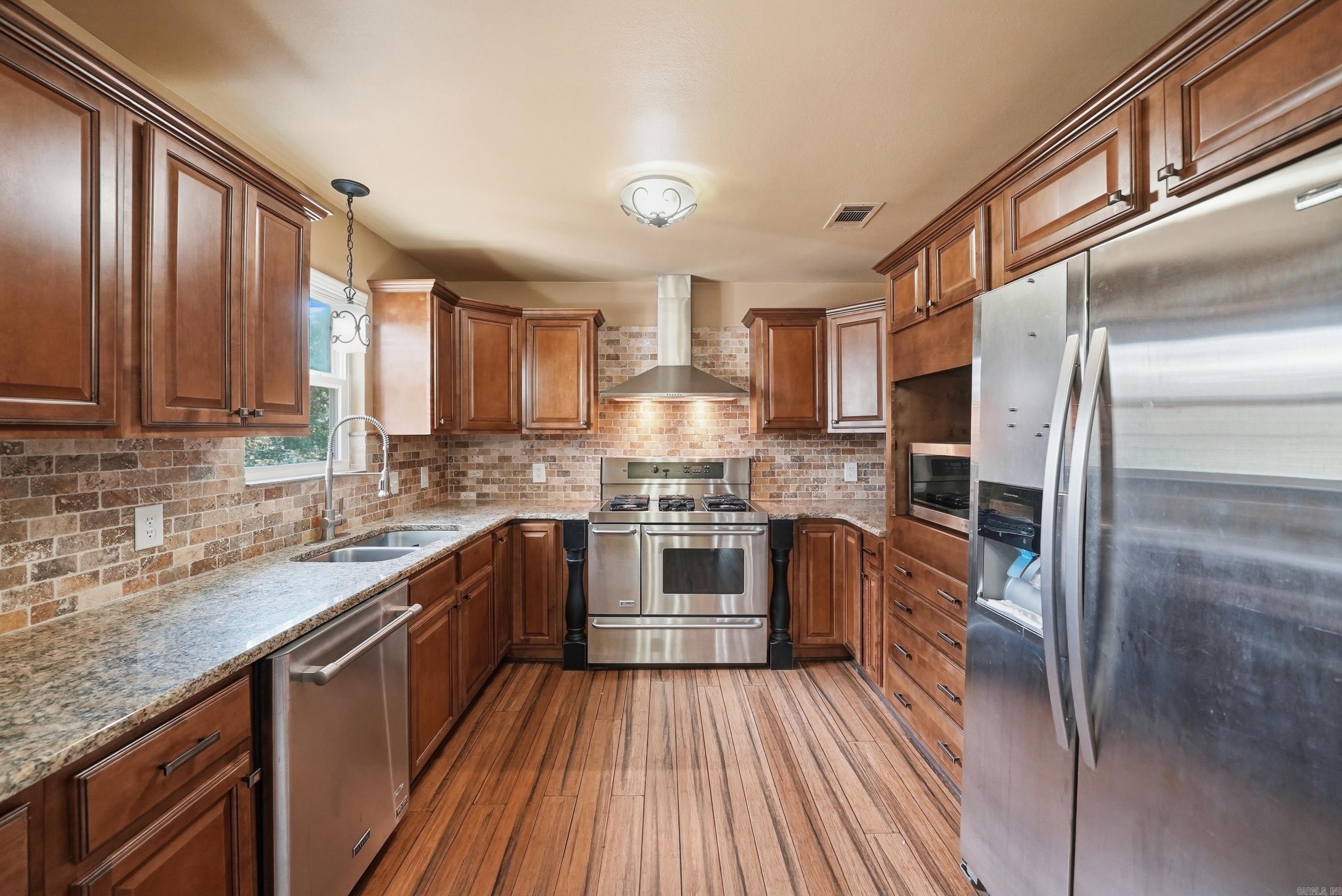 43 Hidden Valley  Conway, AR
