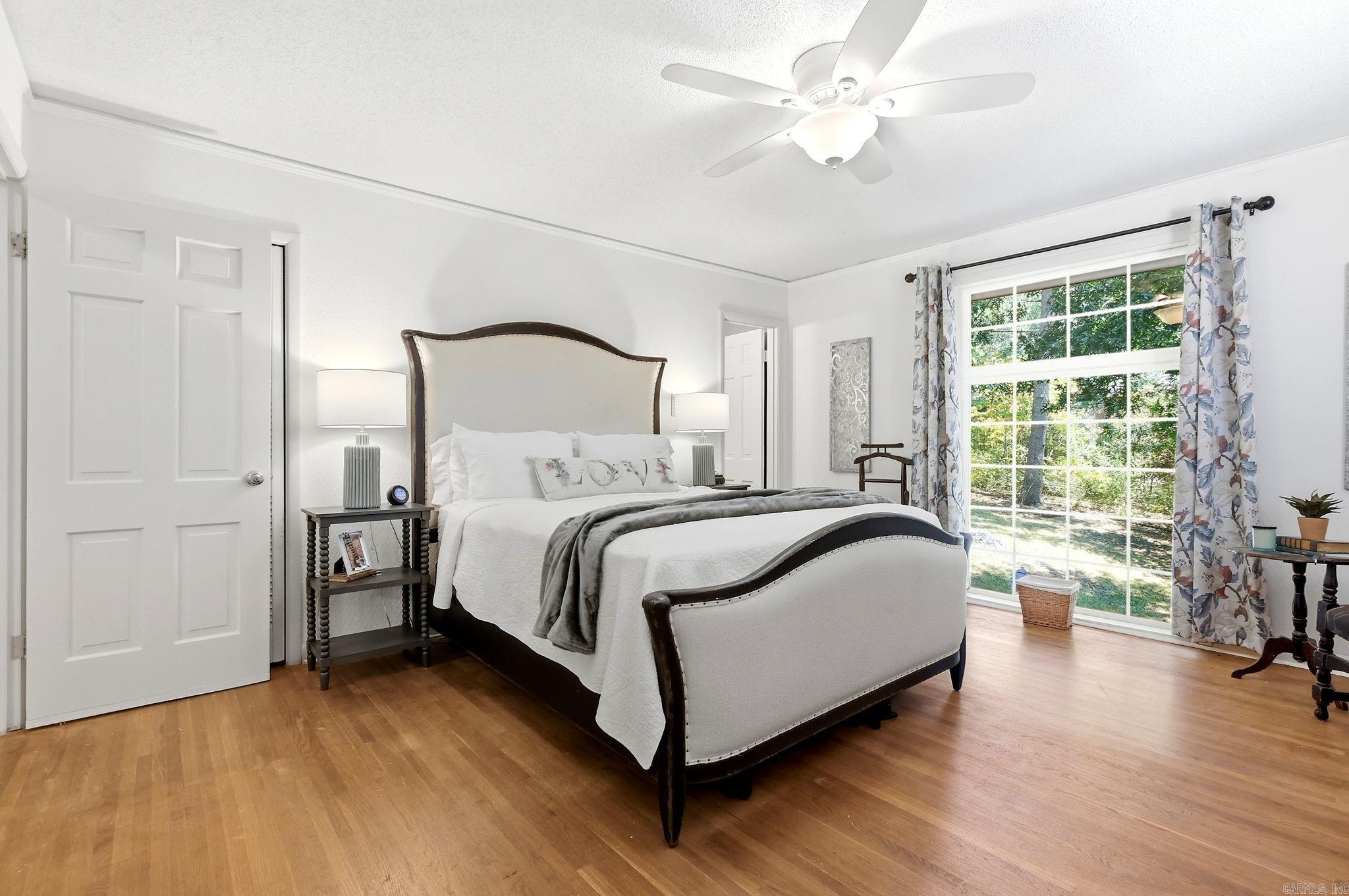 6 Lorna  Little Rock, AR