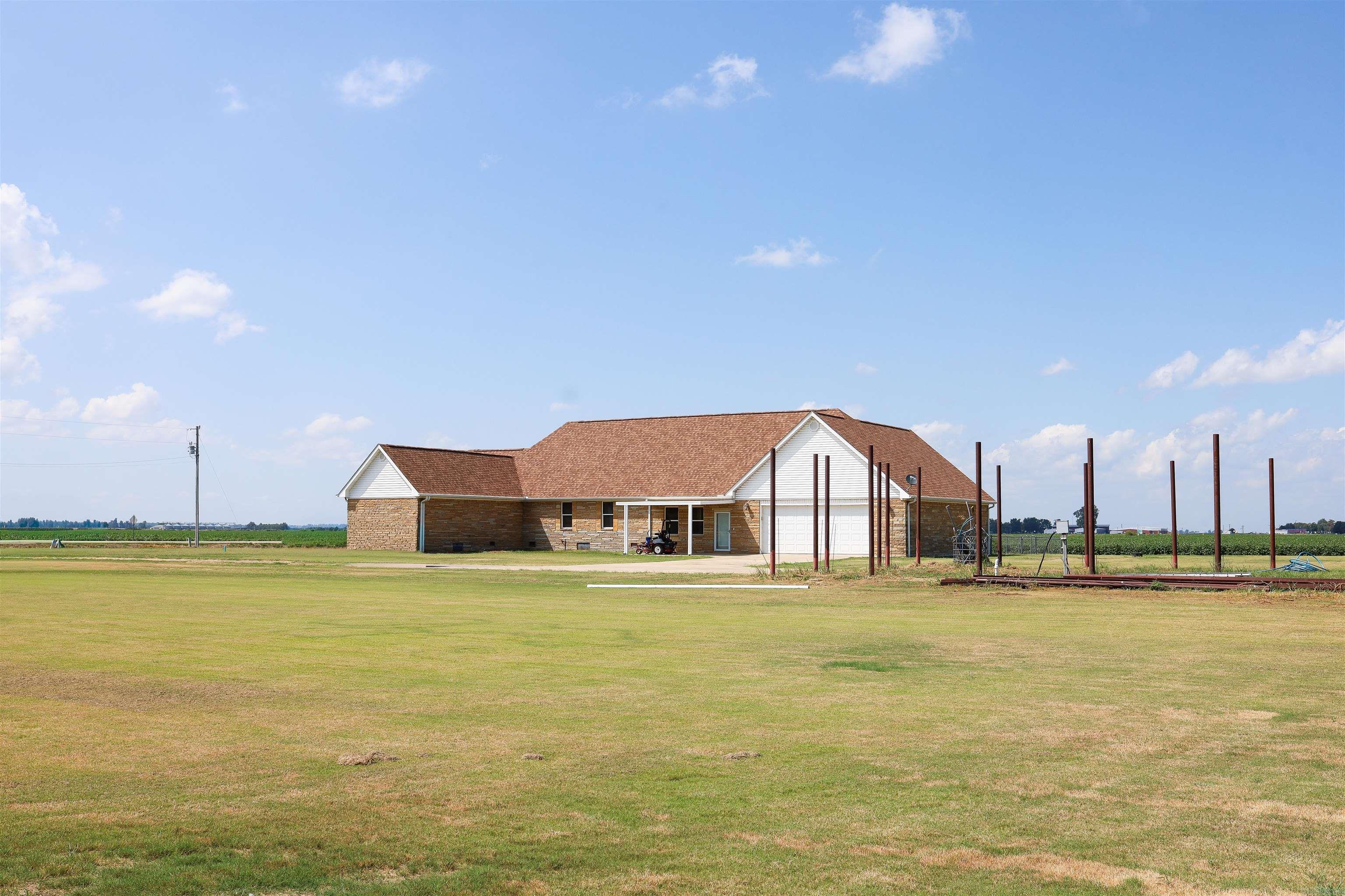 7375 Highway 135  Caraway, AR