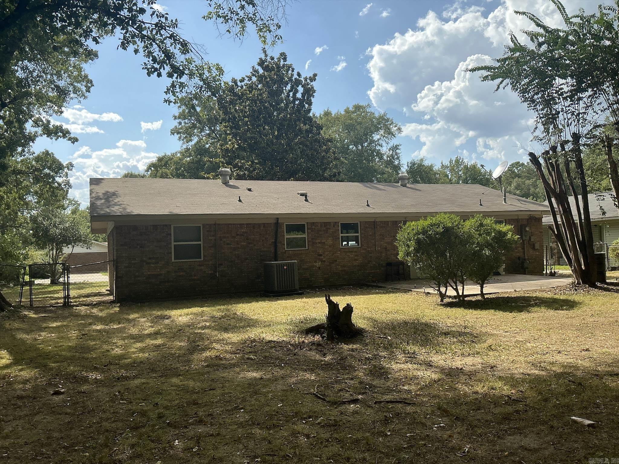 1111 Adams  Crossett, AR
