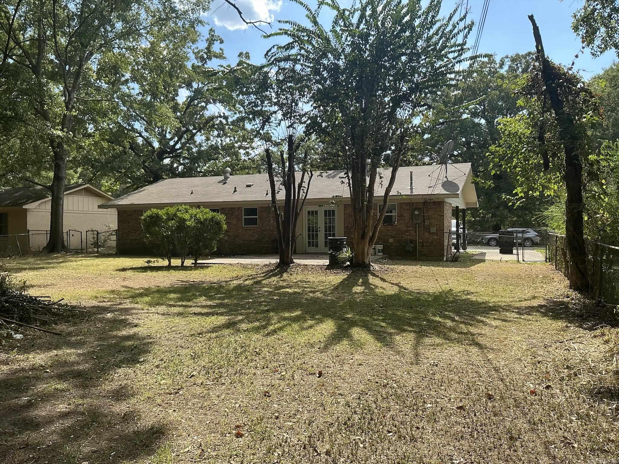 1111 Adams  Crossett, AR