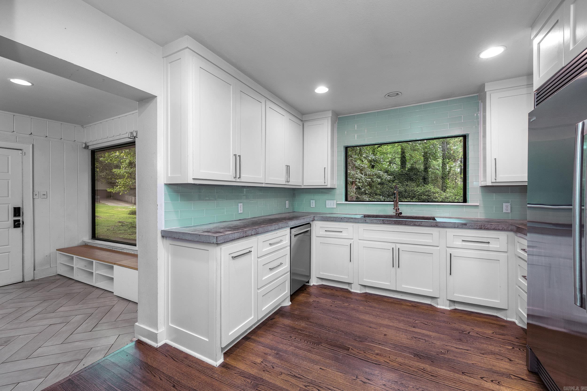 16 Robinwood  Little Rock, AR