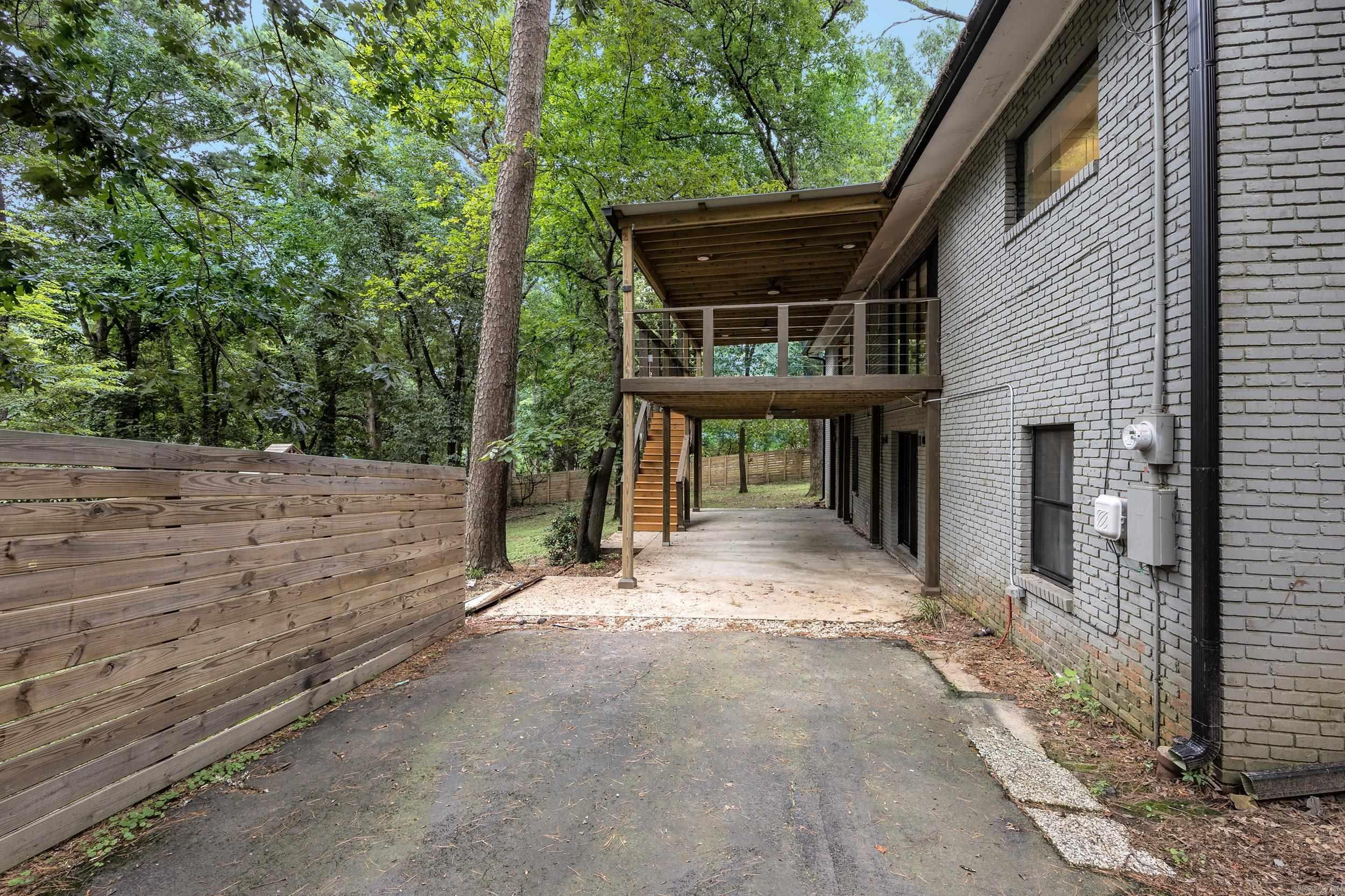 16 Robinwood  Little Rock, AR