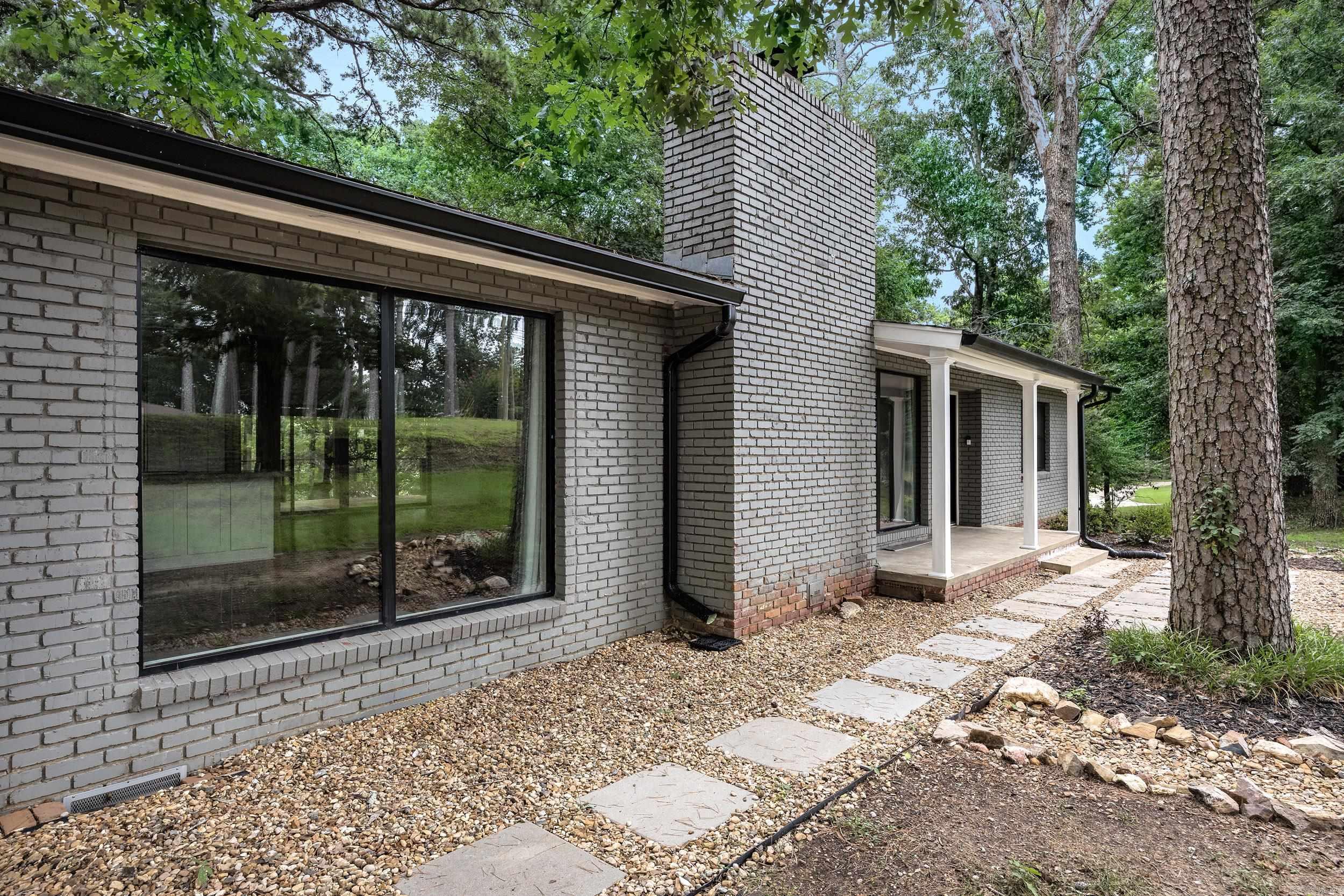 16 Robinwood  Little Rock, AR