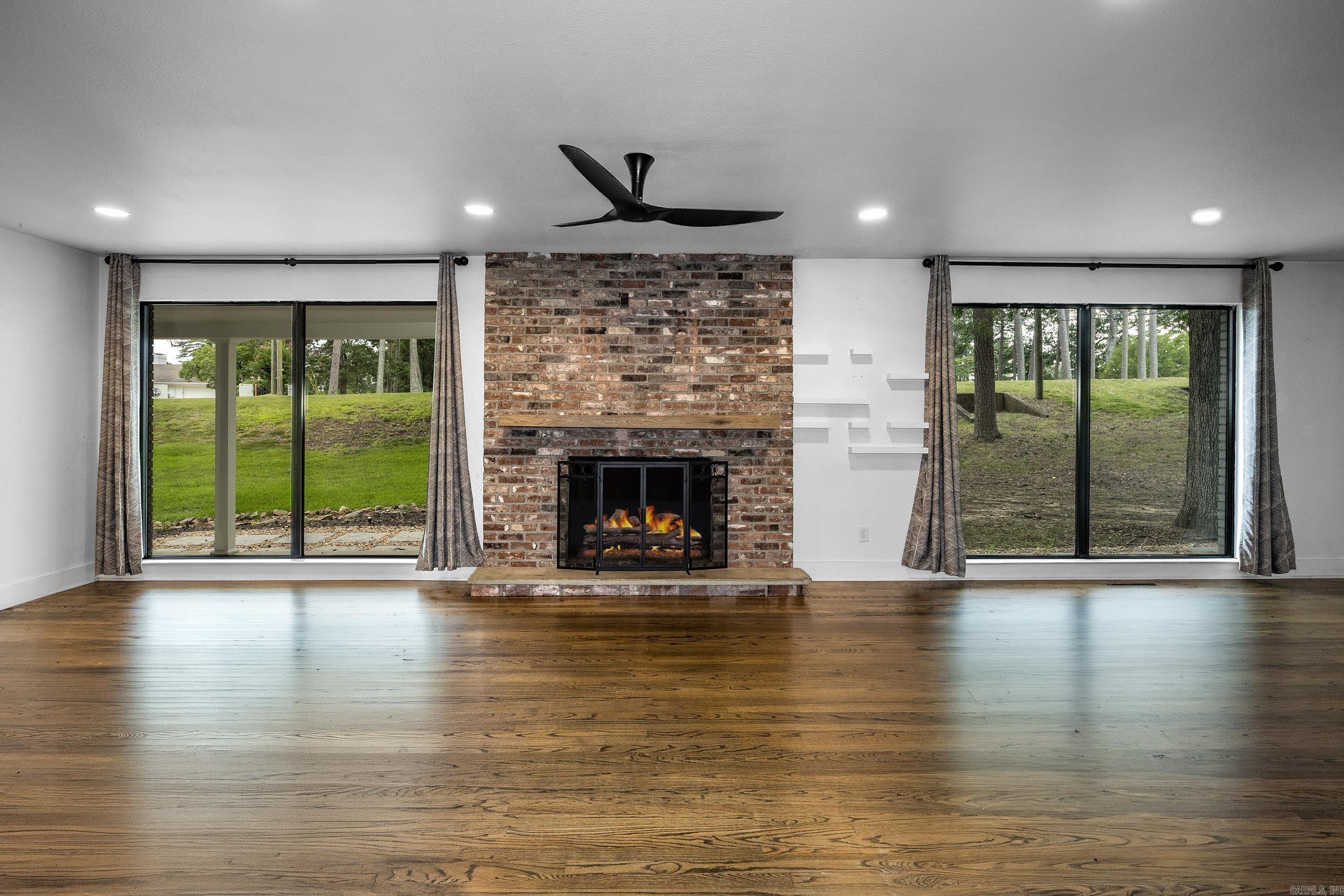 16 Robinwood  Little Rock, AR