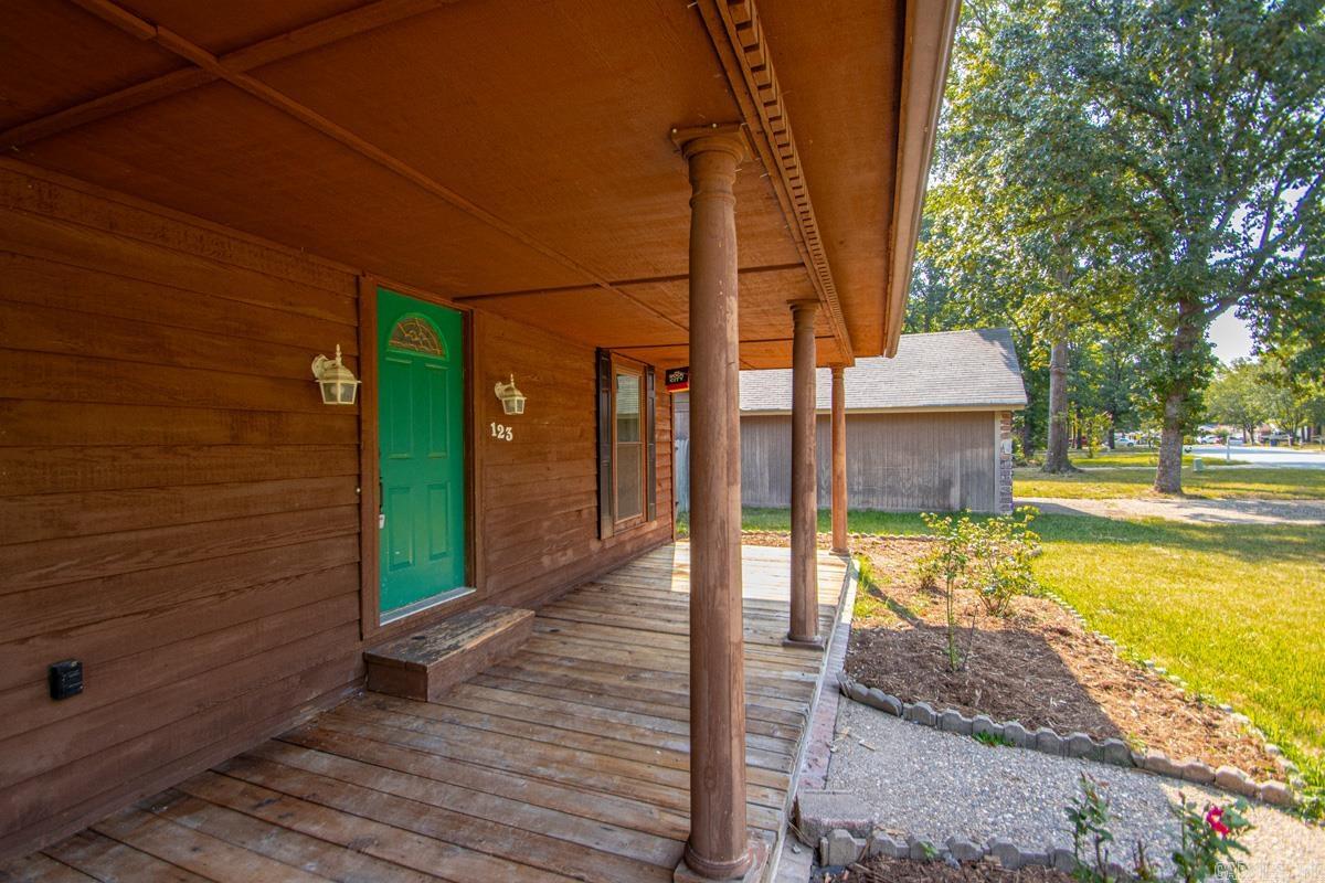 123 Rolling Oaks  Maumelle, AR