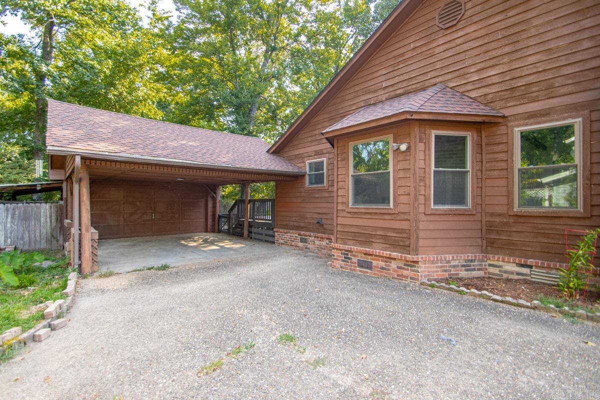 123 Rolling Oaks  Maumelle, AR