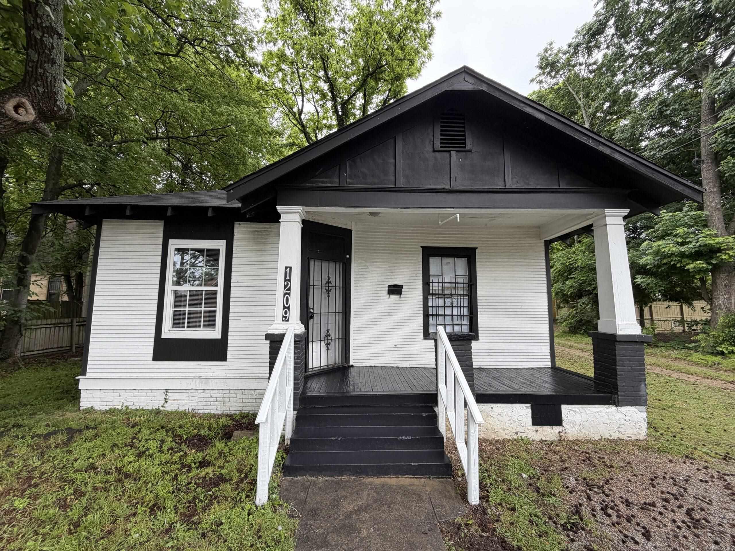 70  Unit  Little Rock, AR