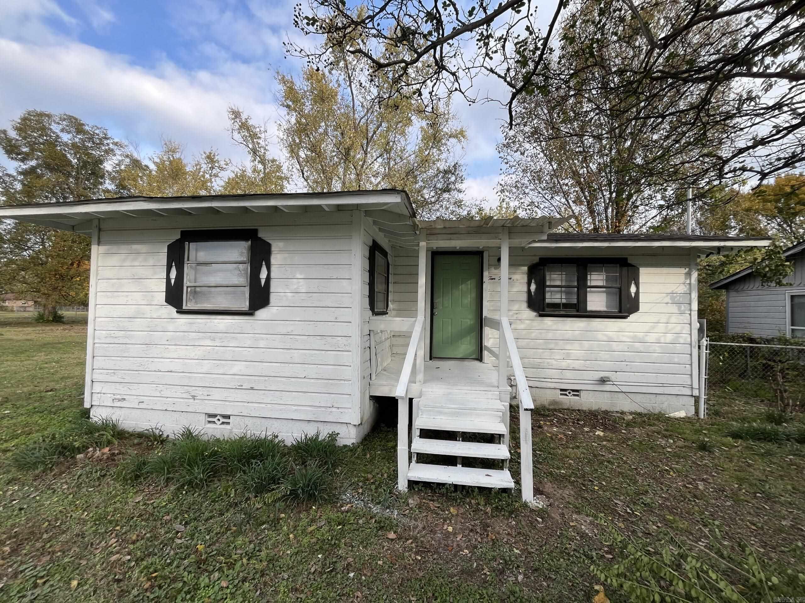 70 Unit  Little Rock, AR