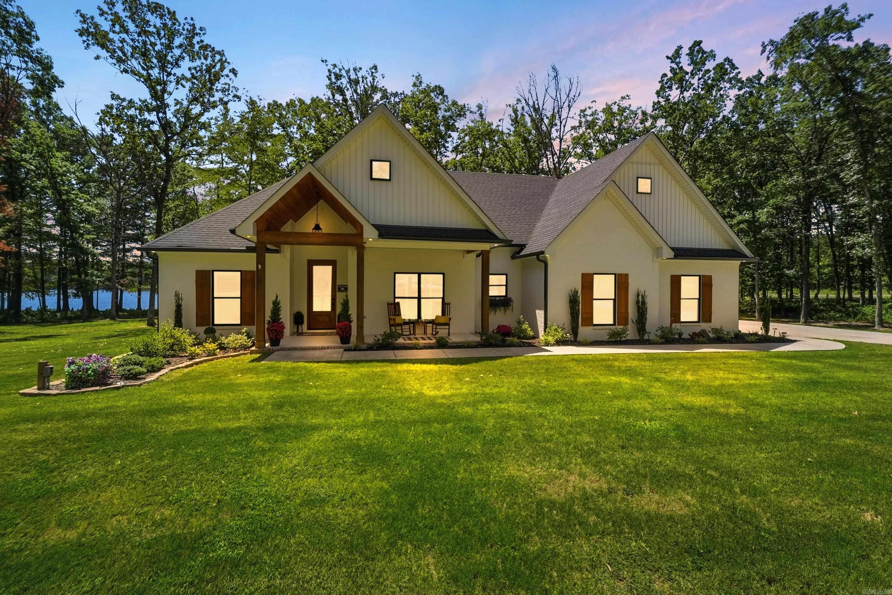 11 E Lucille  Perryville, AR